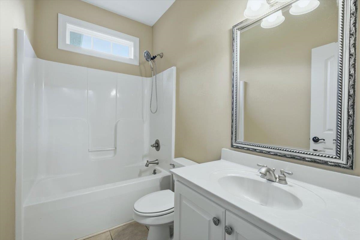 111 William Owens Way Property Photo 26