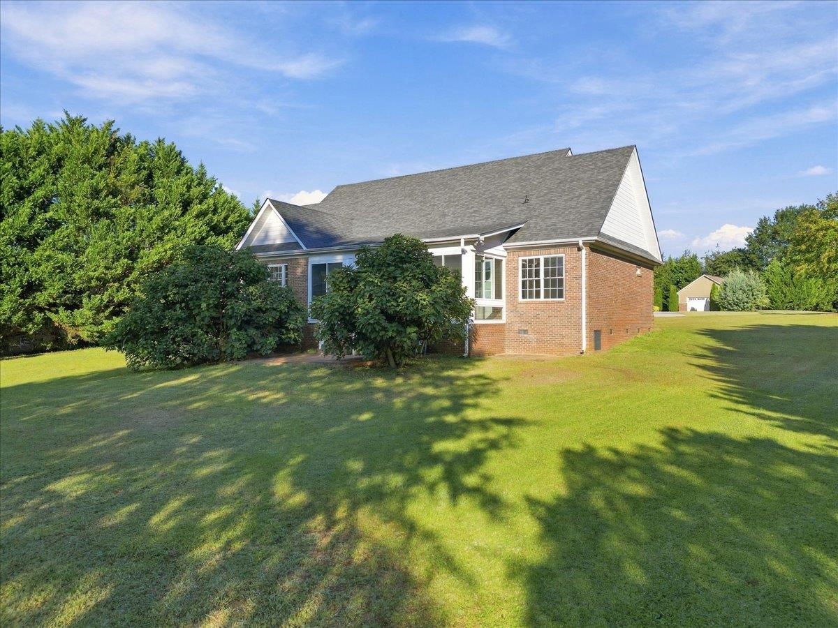 111 William Owens Way Property Photo 33