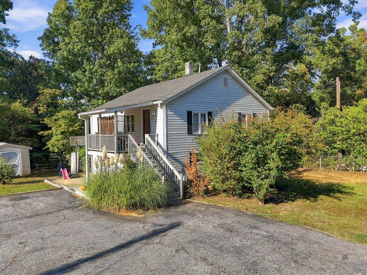 342829 Property Photo 3
