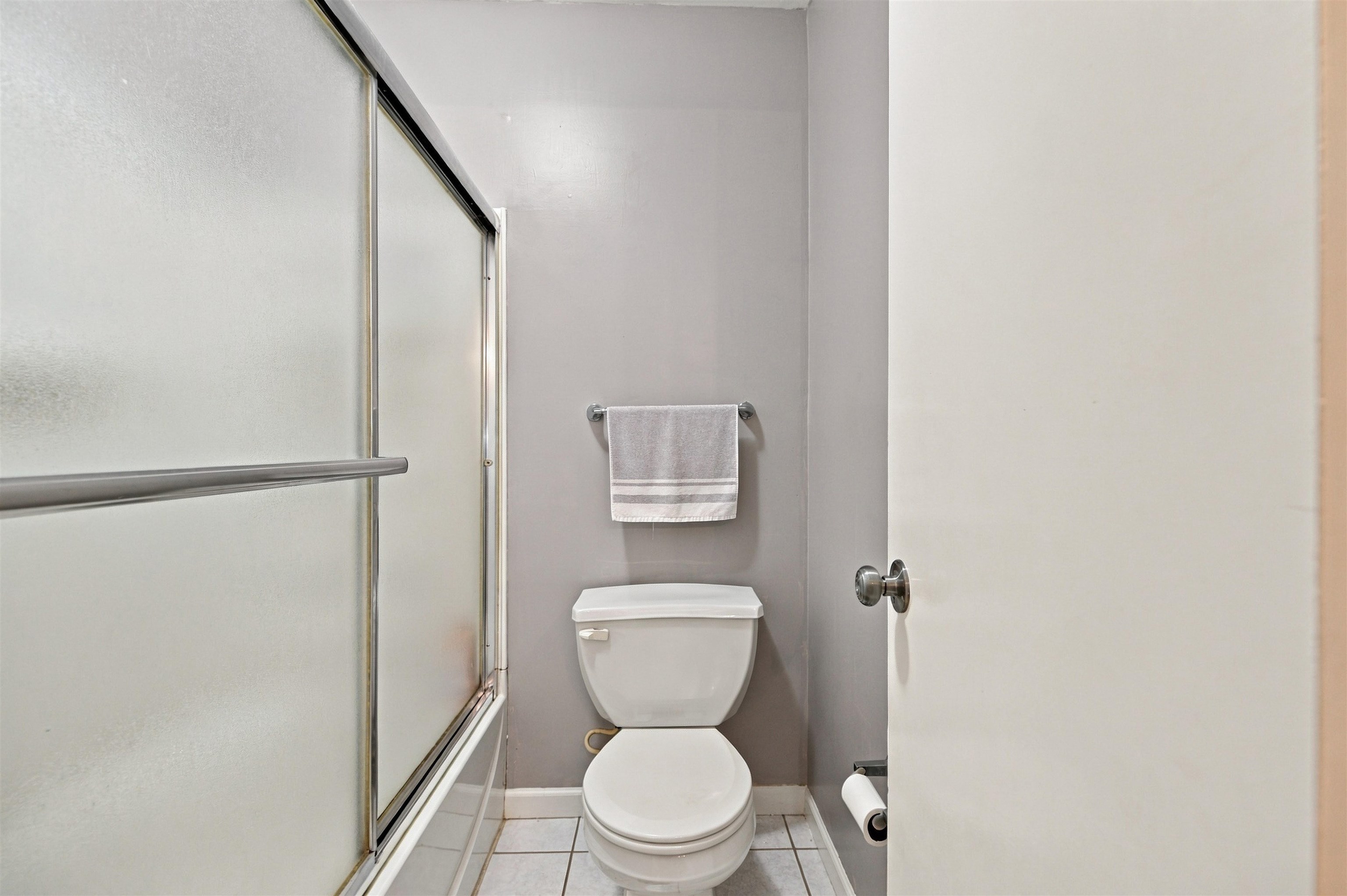 206 Cretewood Drive Property Photo 20