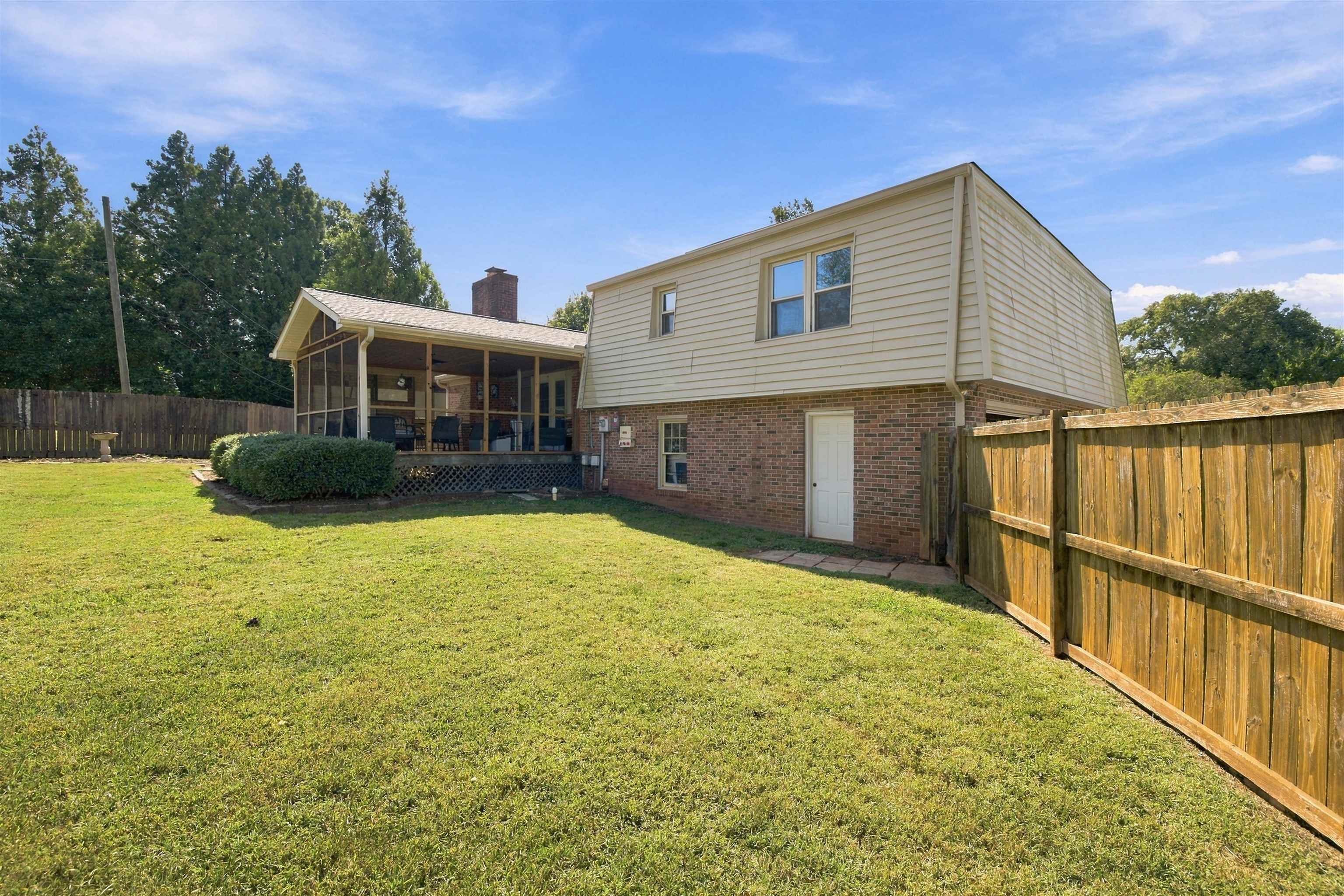 206 Cretewood Drive Property Photo 25