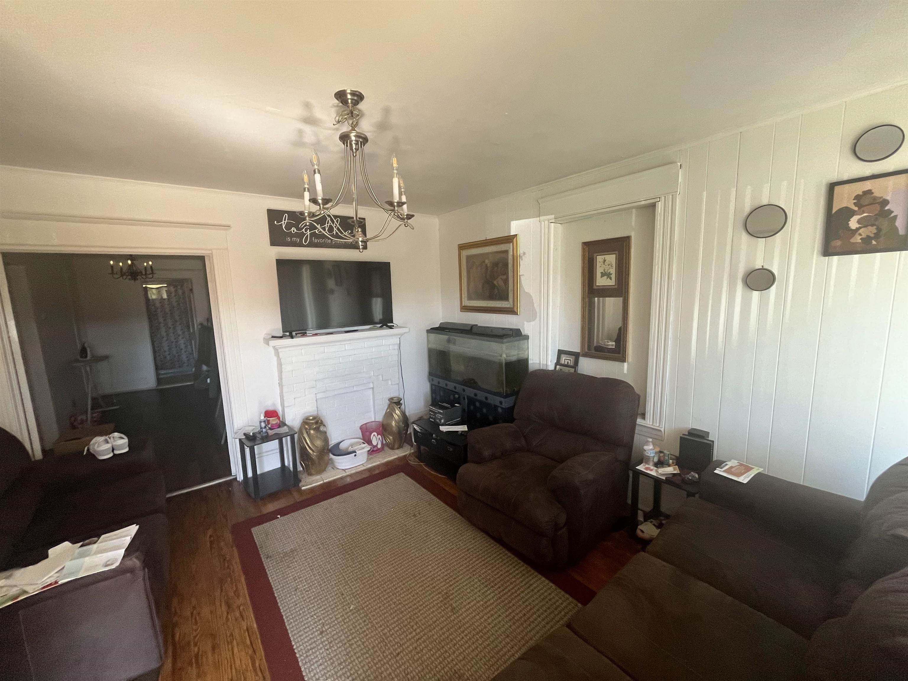 115 N Logan St Property Photo 7