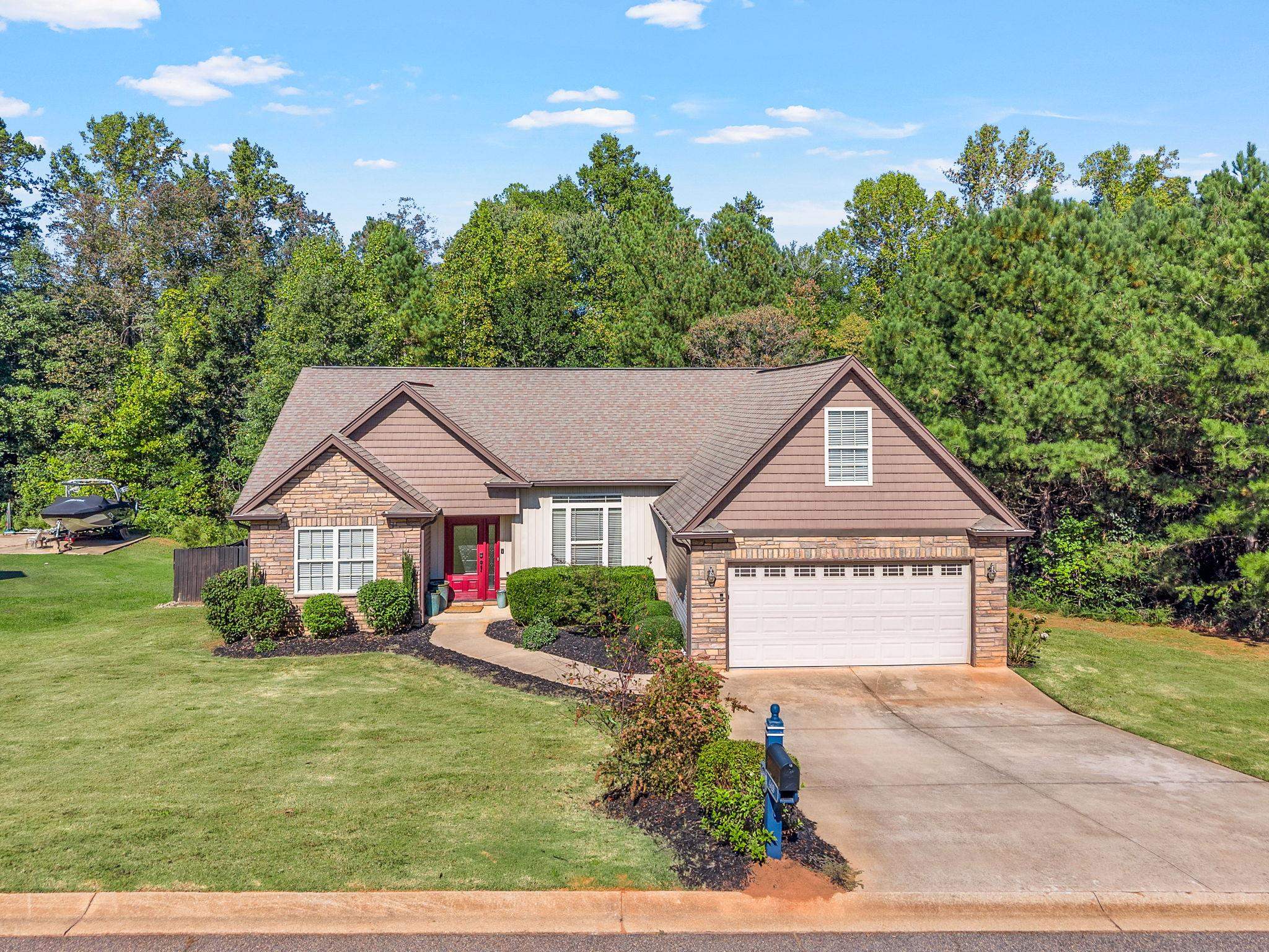 449 Abberly Lane Property Photo 1