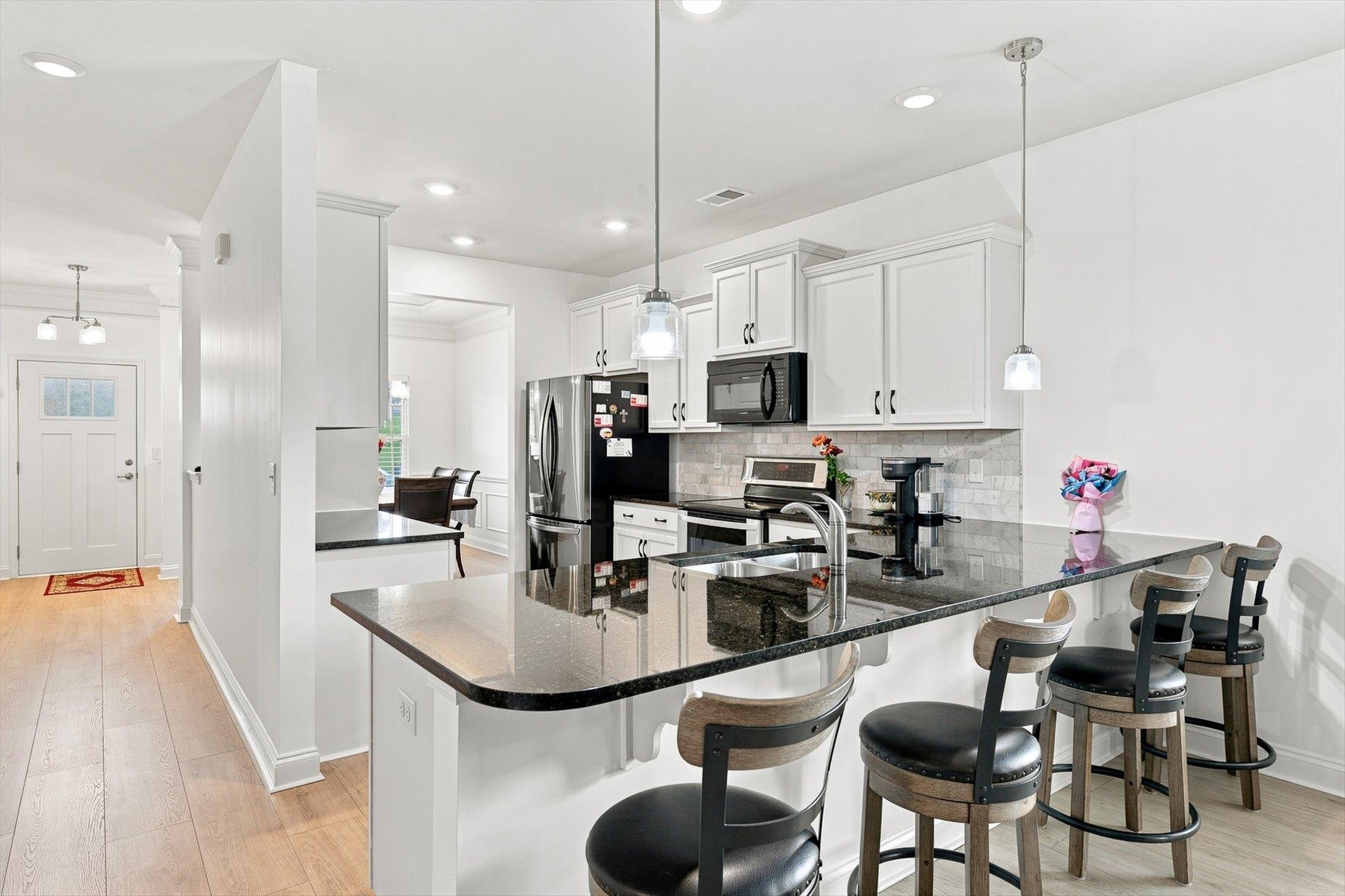 1037 Spruce Grove Road Property Photo 4