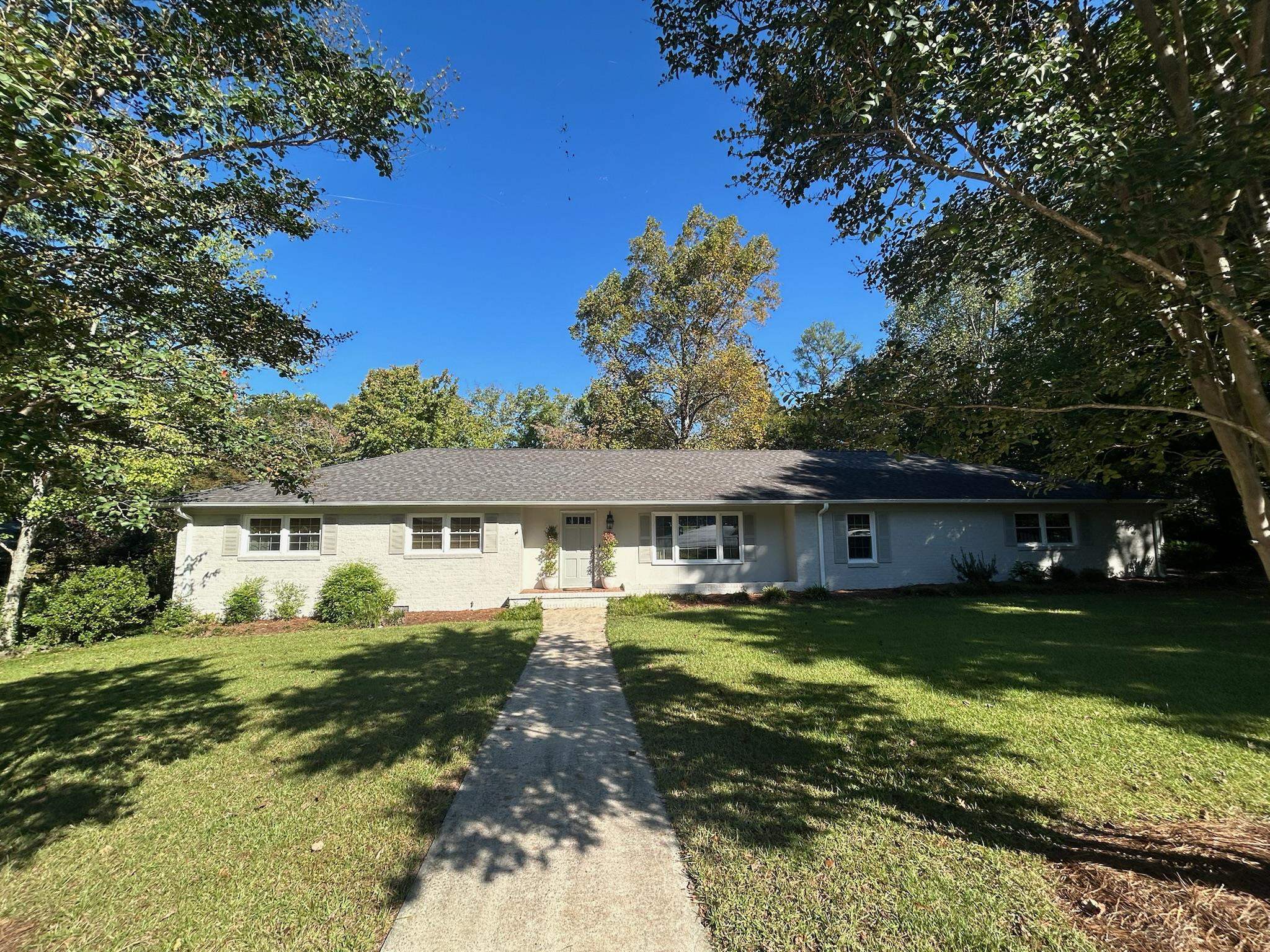284 Henderson Road Property Photo 1