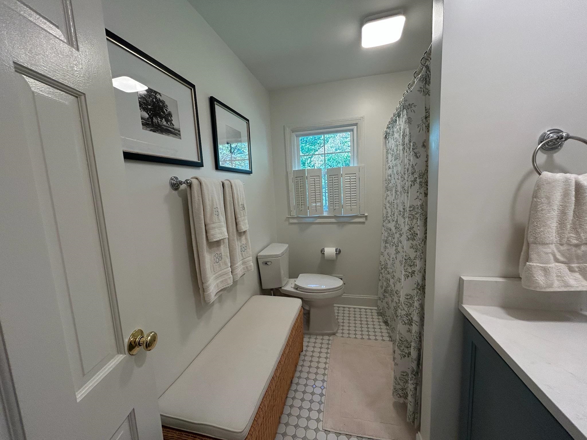 284 Henderson Road Property Photo 24