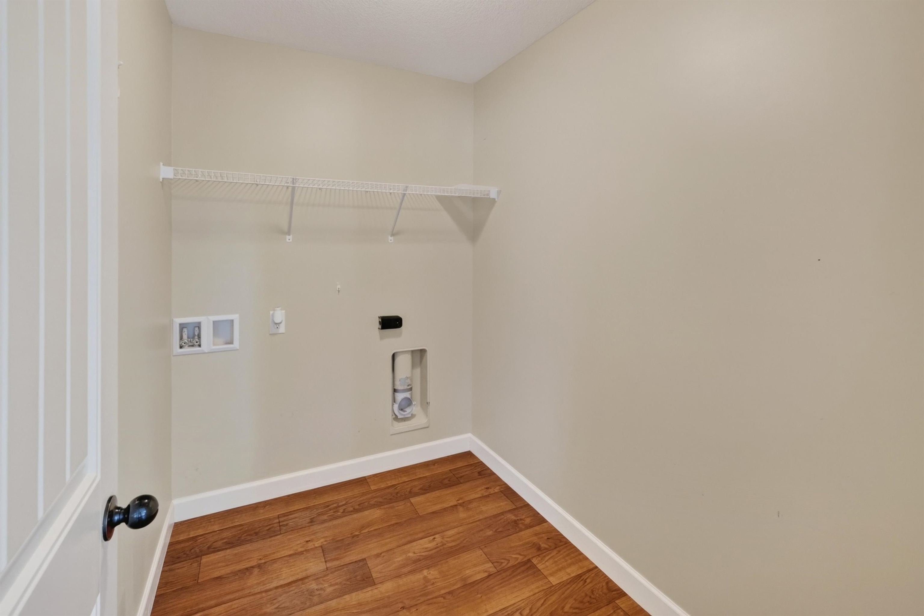 12 Bush Street Property Photo 25