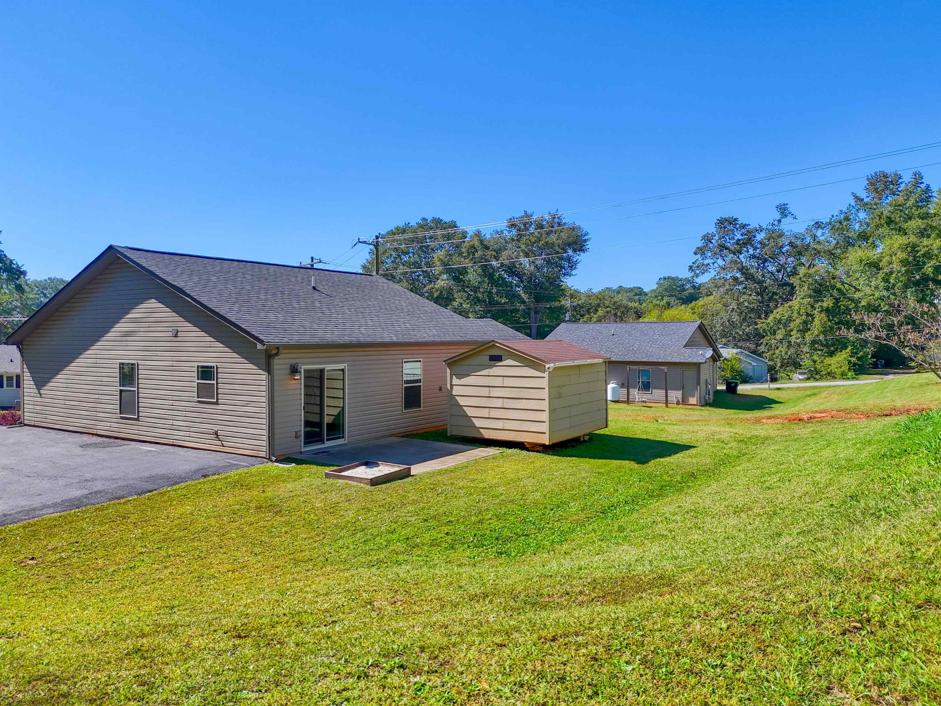 12 Bush Street Property Photo 27