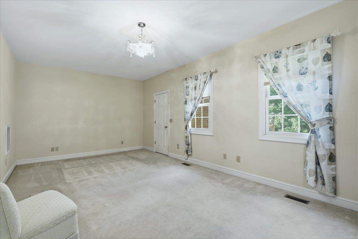 109 Wren Crossing Lane Property Photo 13