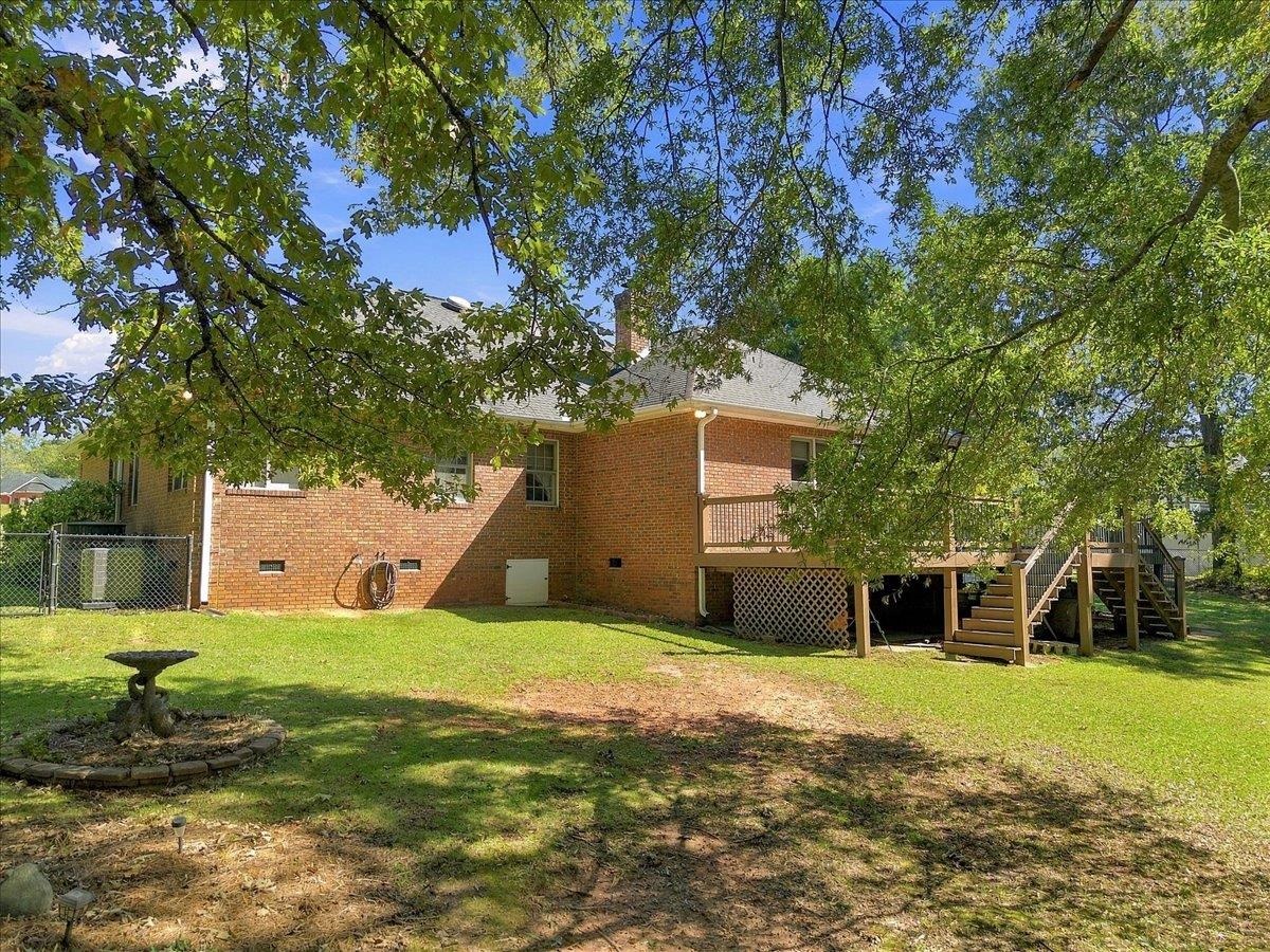 109 Wren Crossing Lane Property Photo 33
