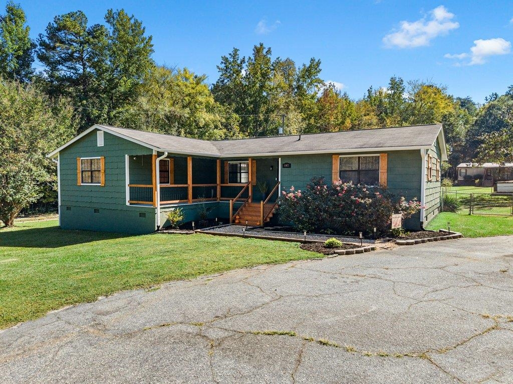 807 Glenn Springs Road Property Photo 1