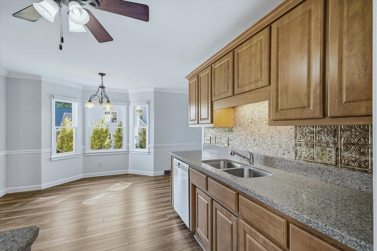 202 Bright Water Lane Property Photo 16