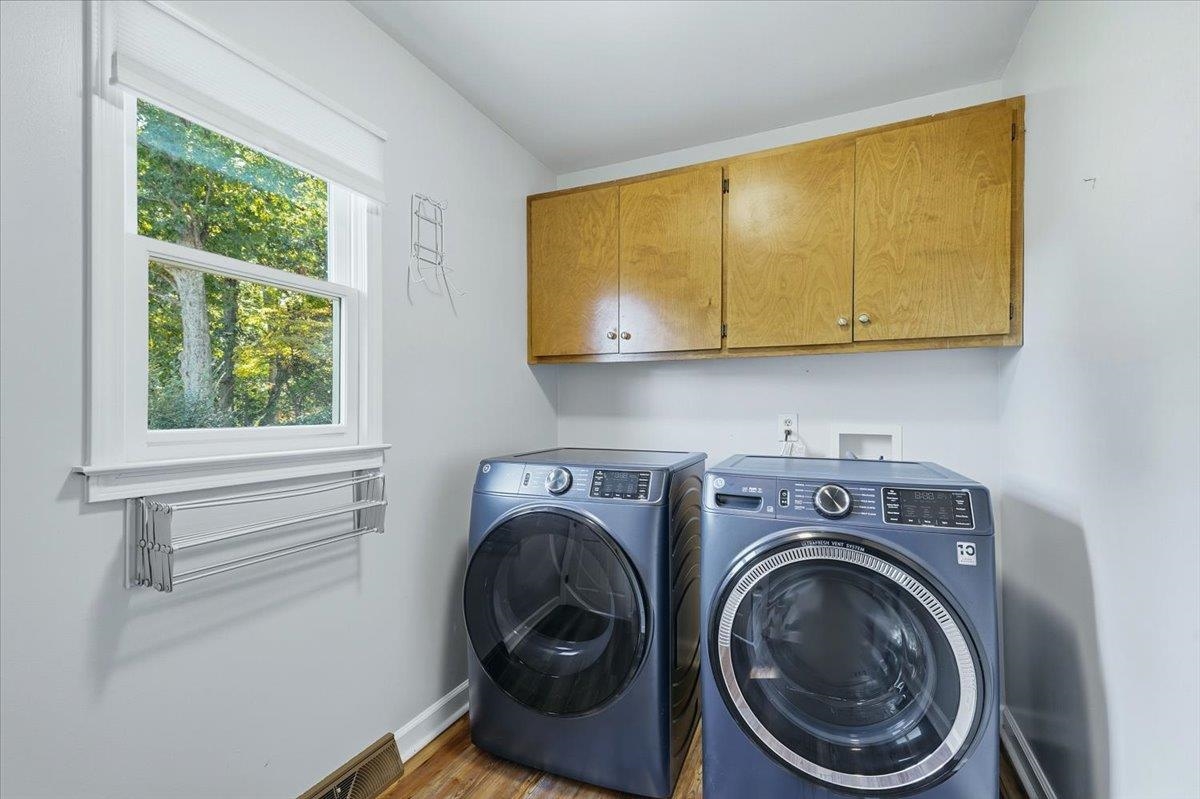 202 Bright Water Lane Property Photo 18