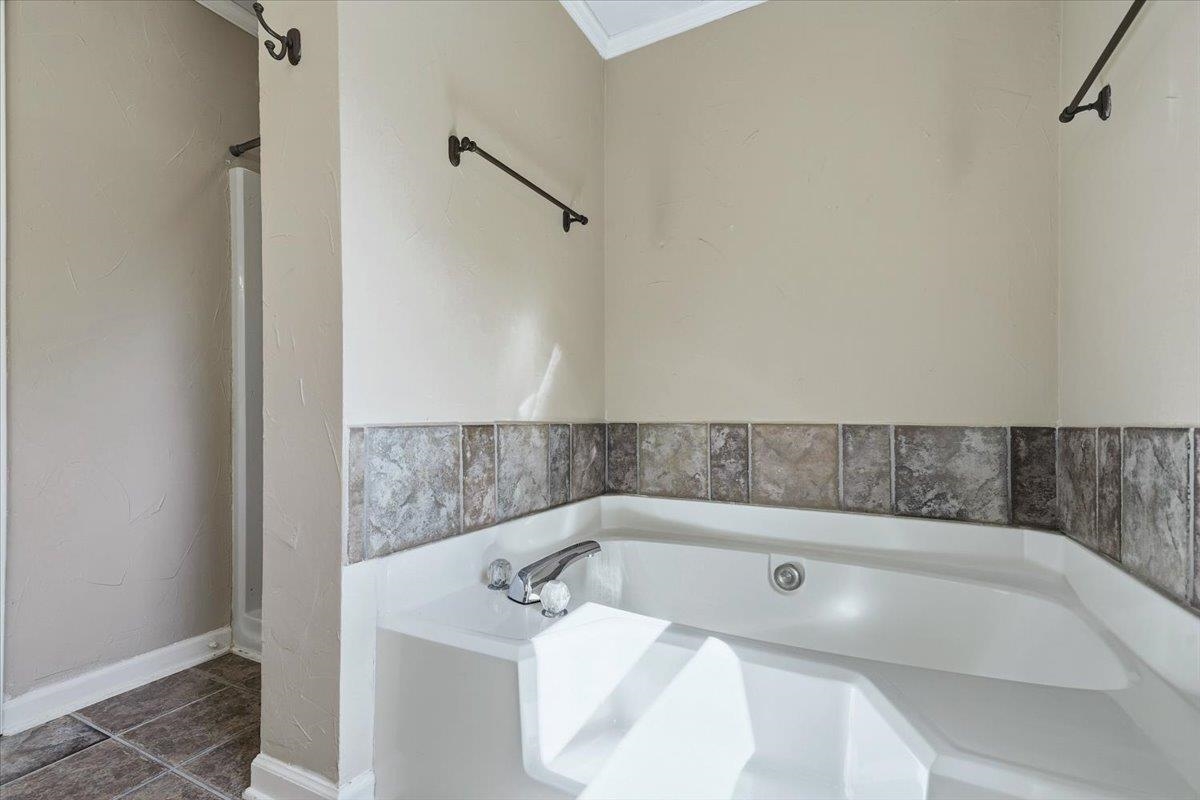 202 Bright Water Lane Property Photo 26