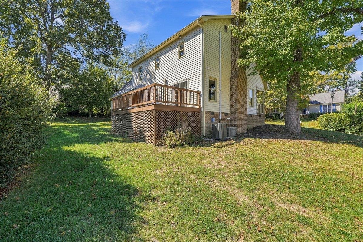 202 Bright Water Lane Property Photo 36