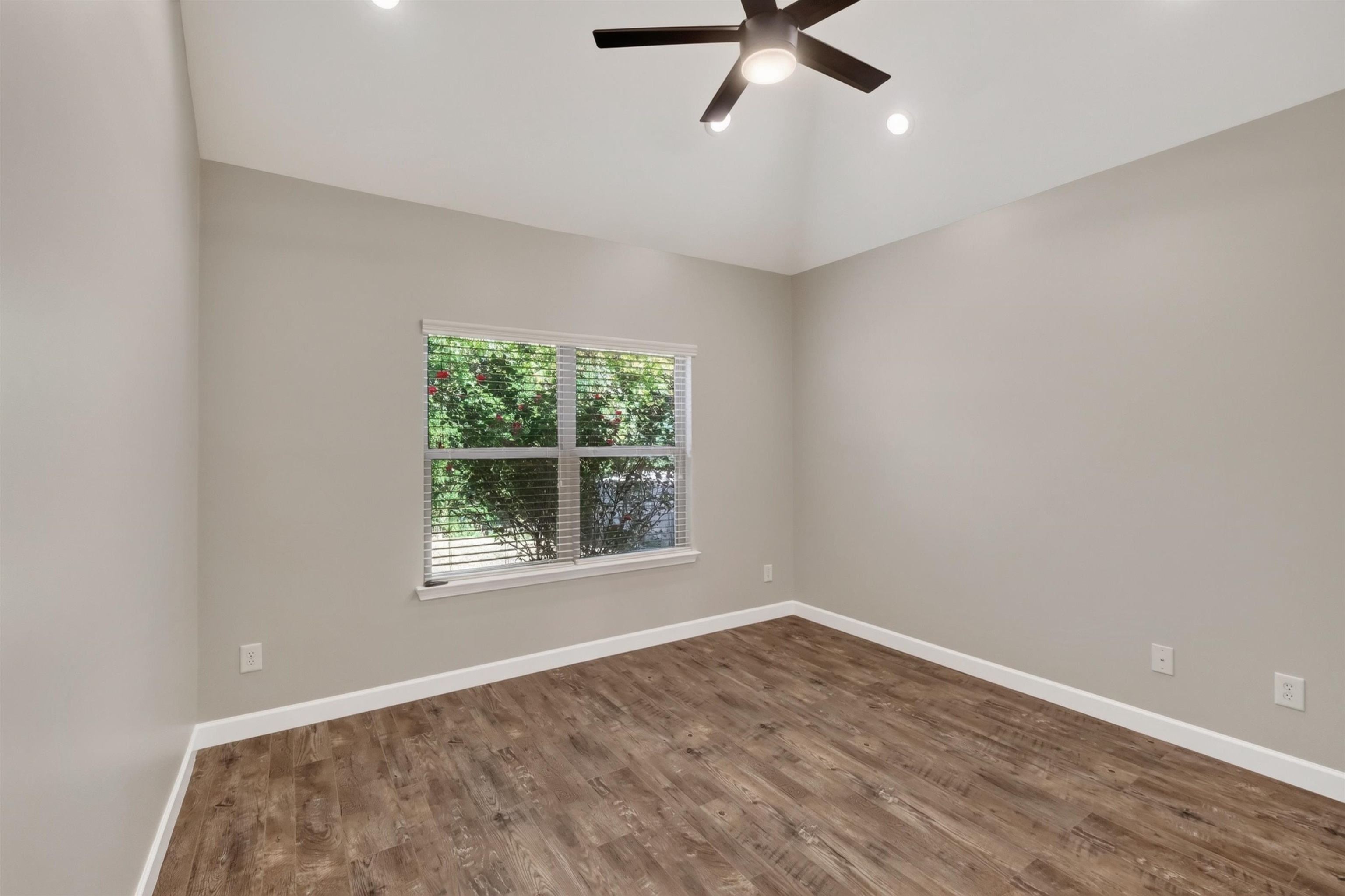 168 E Farrell Drive Property Photo 20
