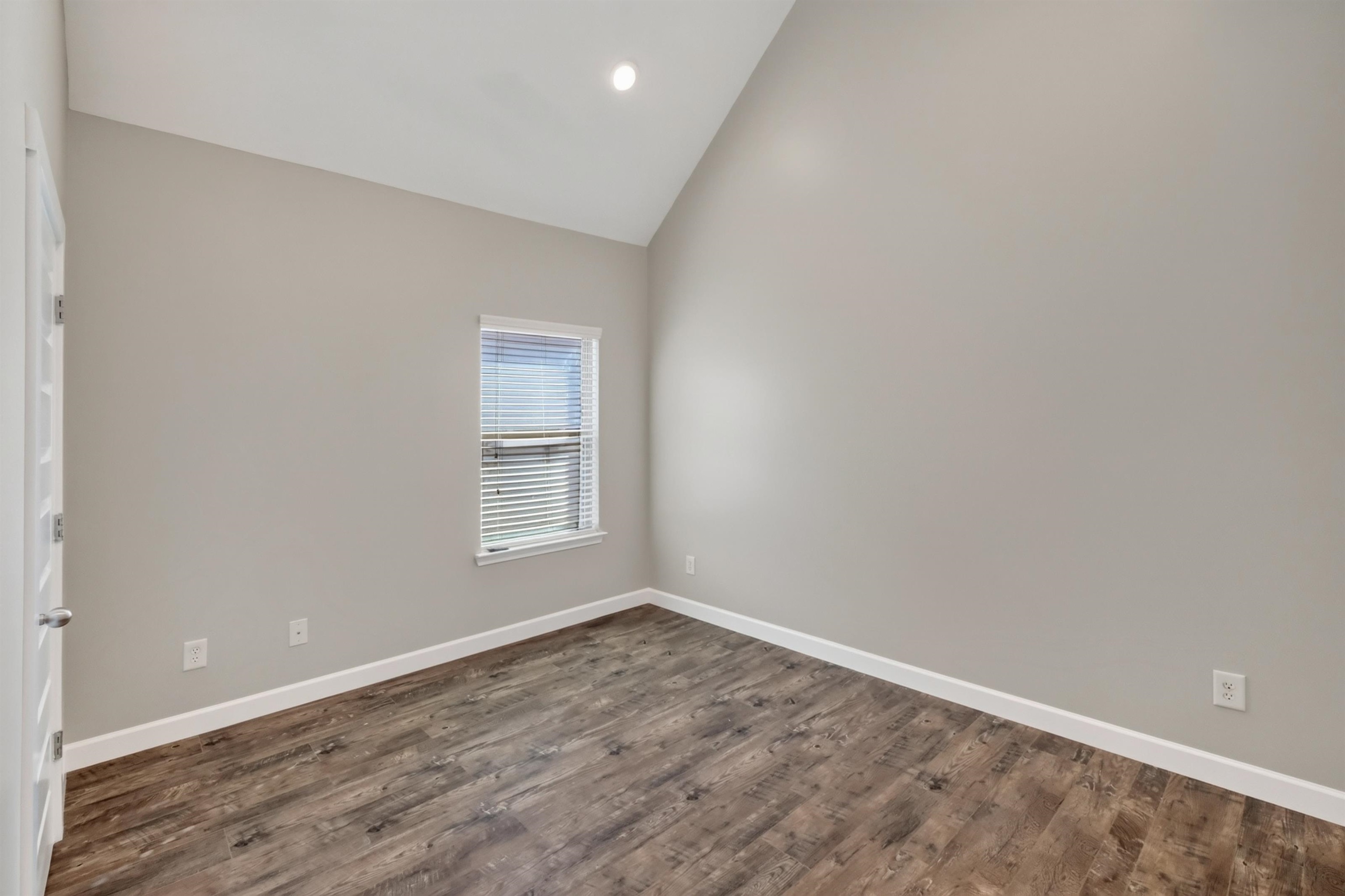 168 E Farrell Drive Property Photo 23
