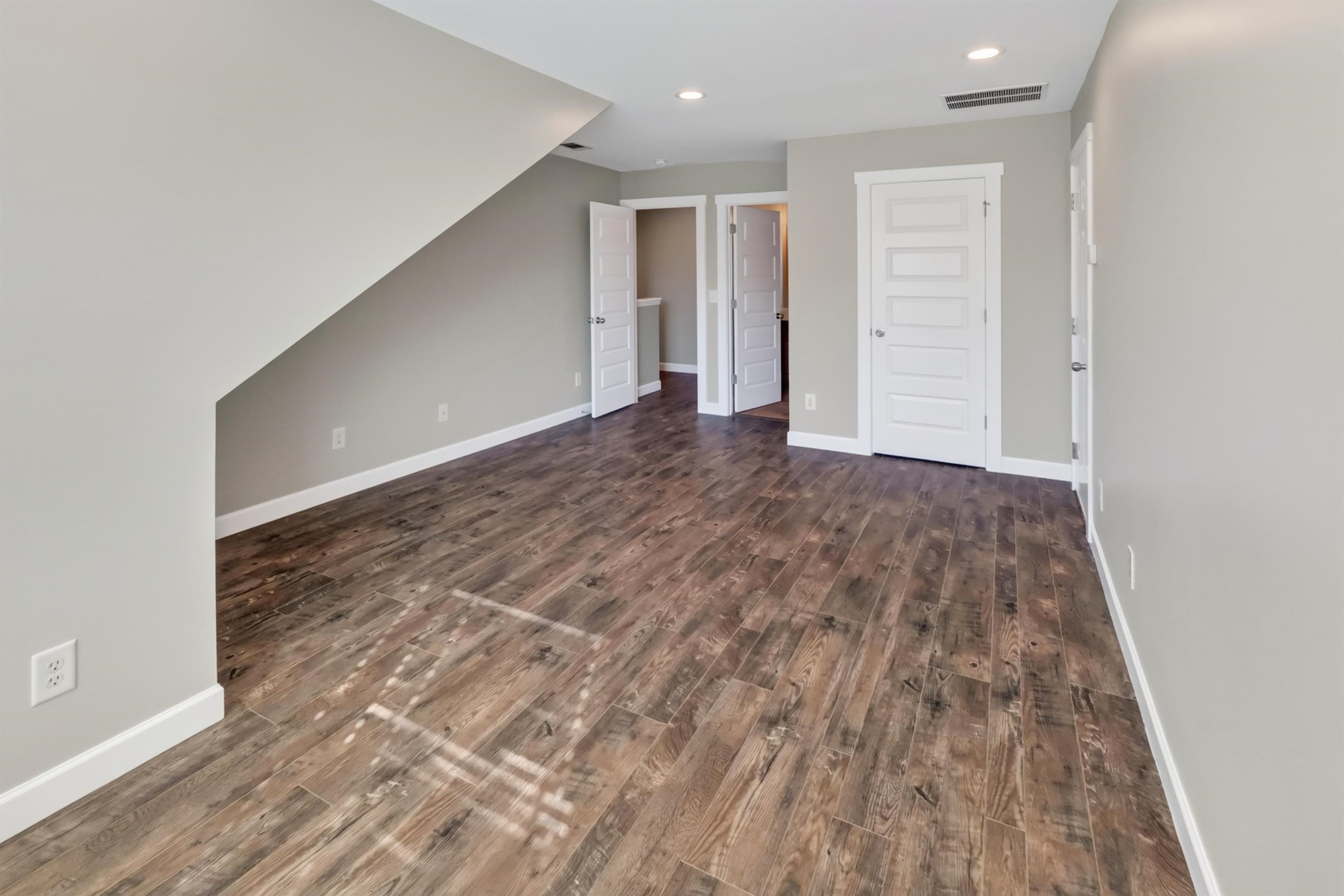 168 E Farrell Drive Property Photo 26
