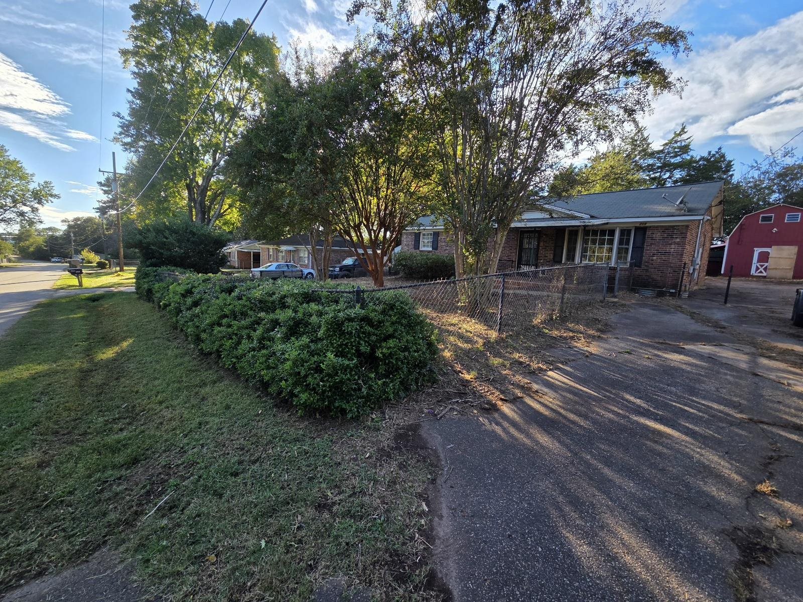 208 Skyline Road Property Photo 1