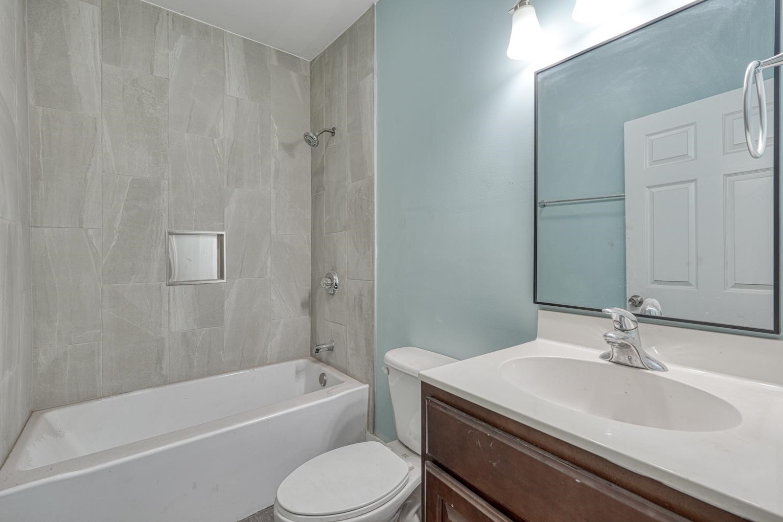 795 Howard Street Property Photo 22
