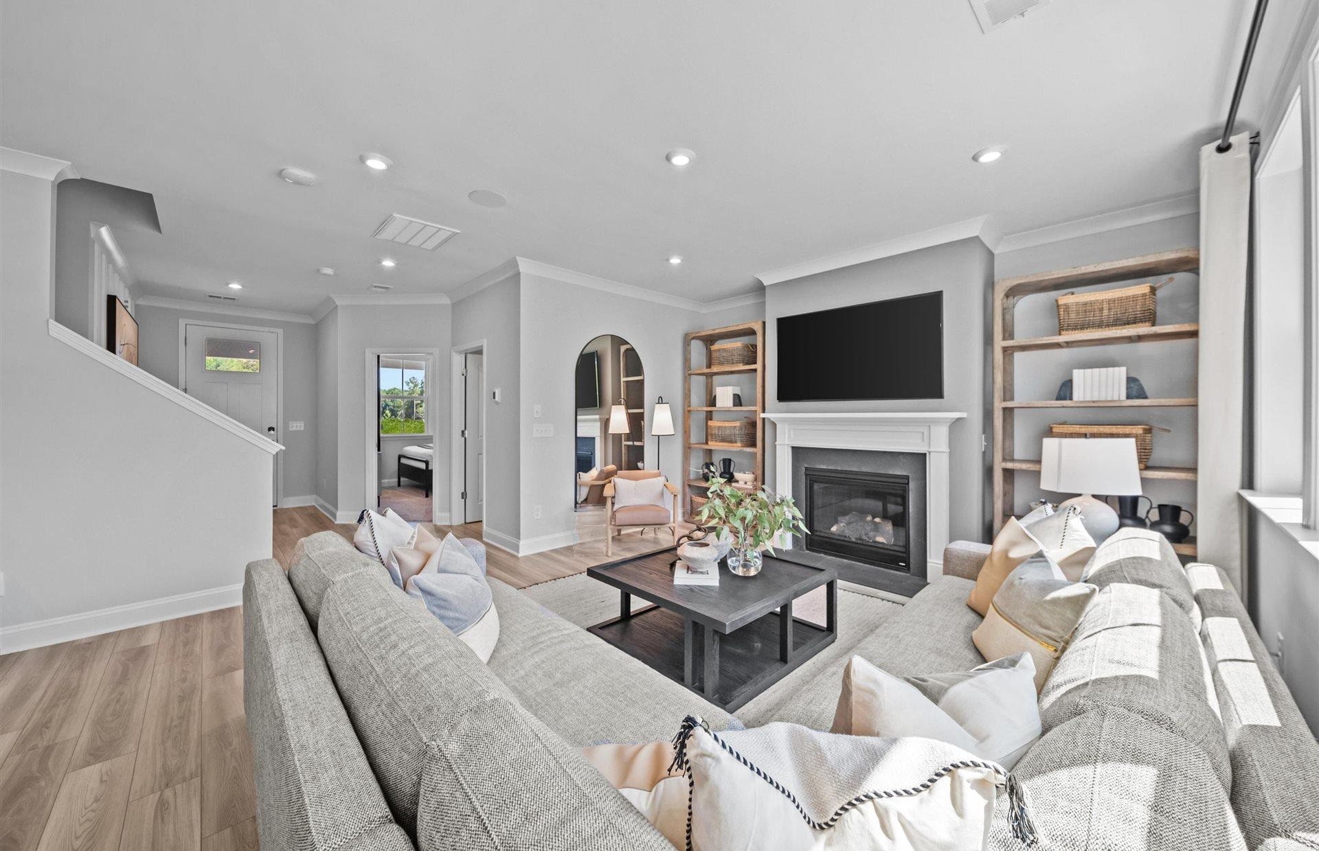 1308 Fox Hollow Drive Property Photo 6