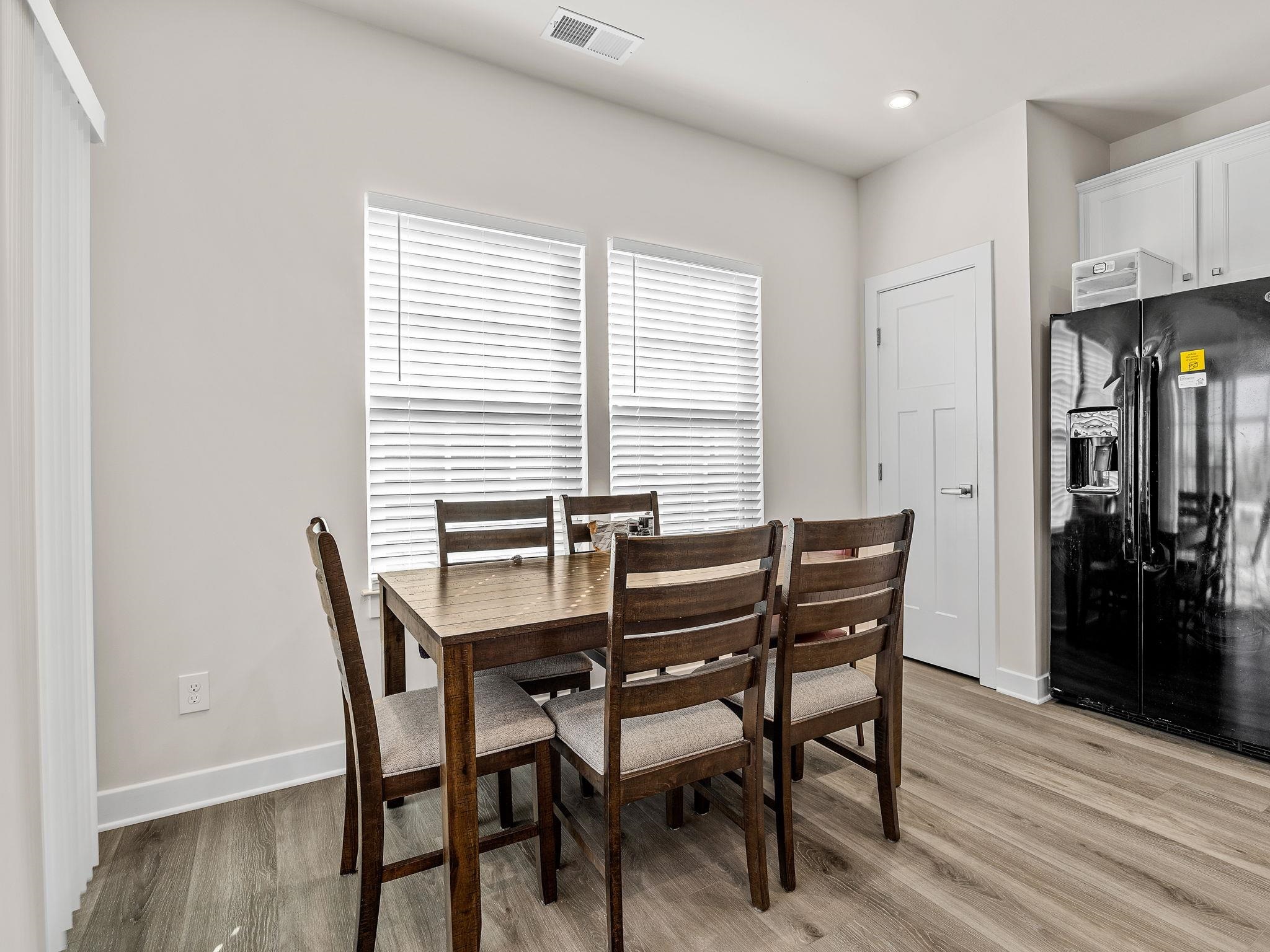 7056 Glass Court Property Photo 17