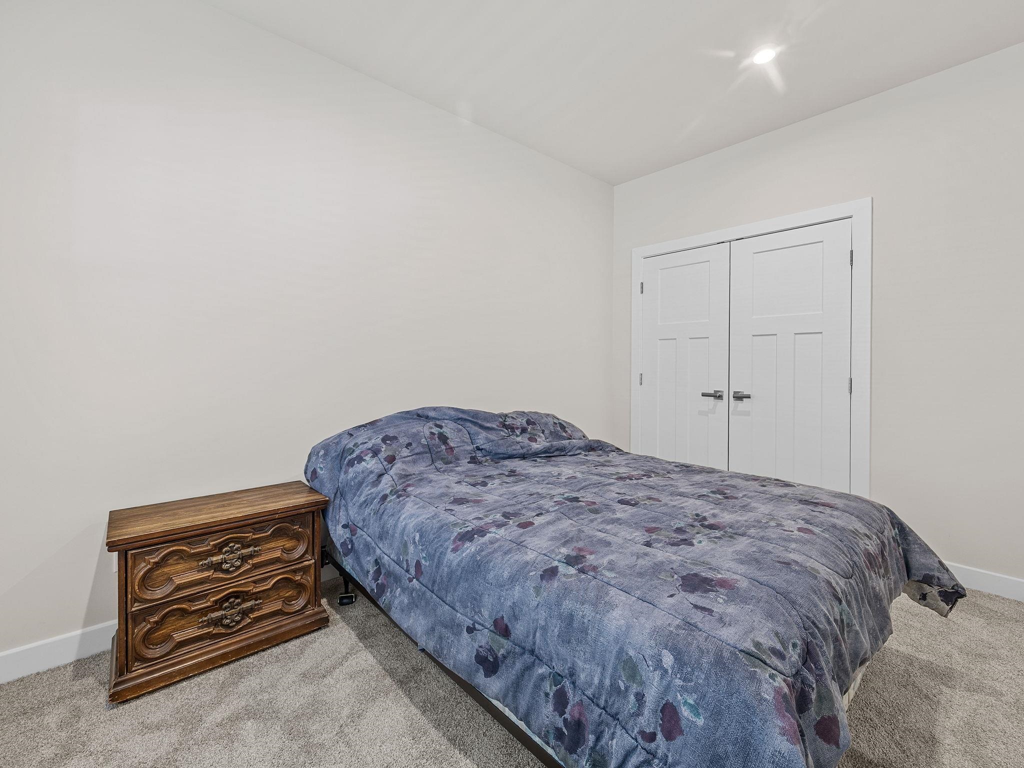 7056 Glass Court Property Photo 27