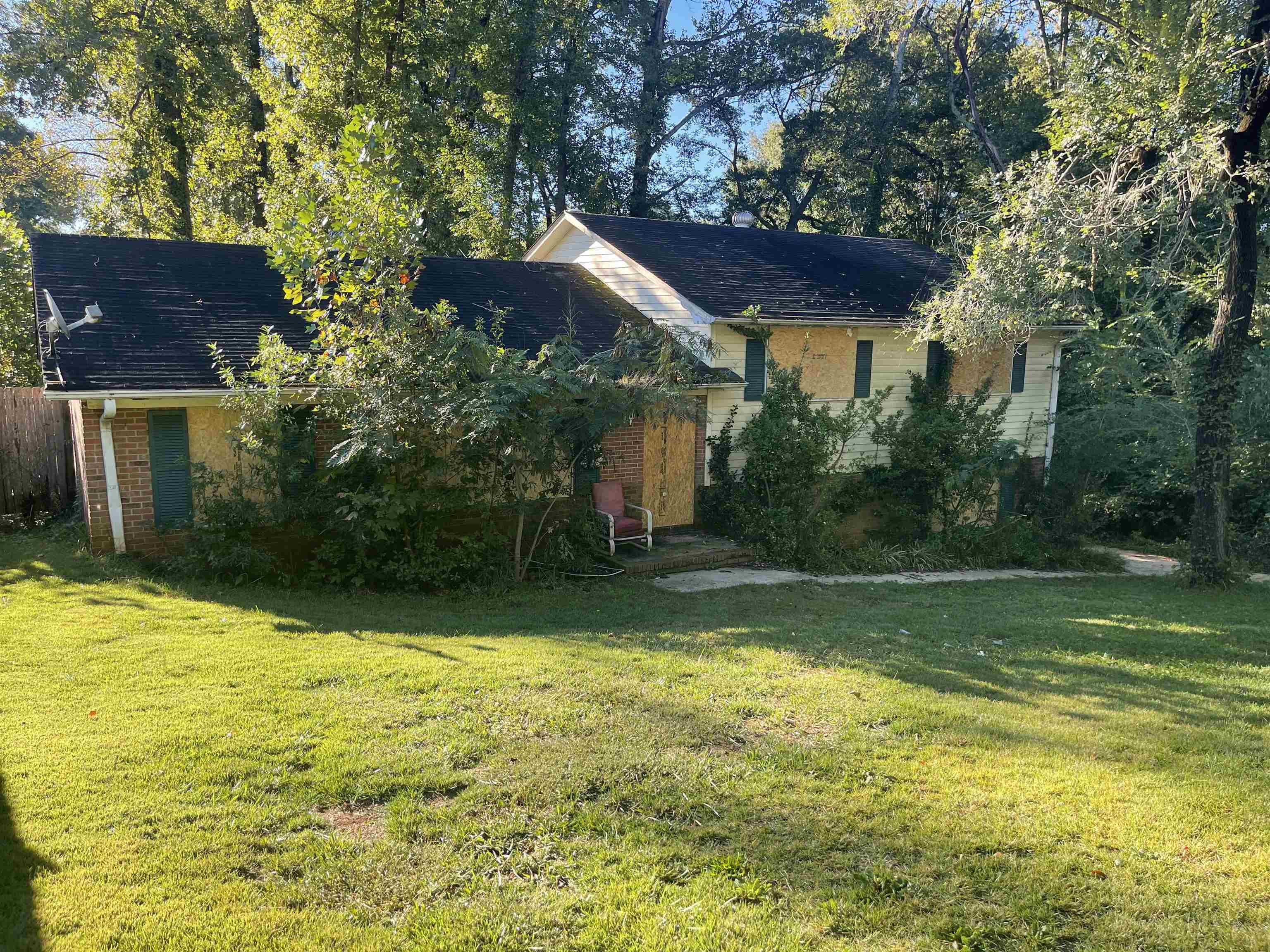 38 Green Acres Drive Property Photo 1