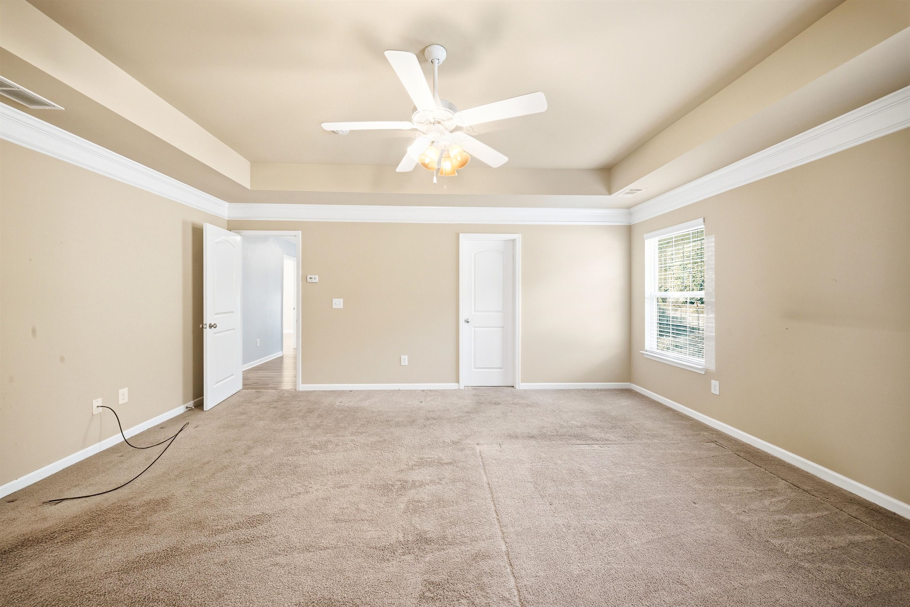 532 W Saddletree Drive Property Photo 11