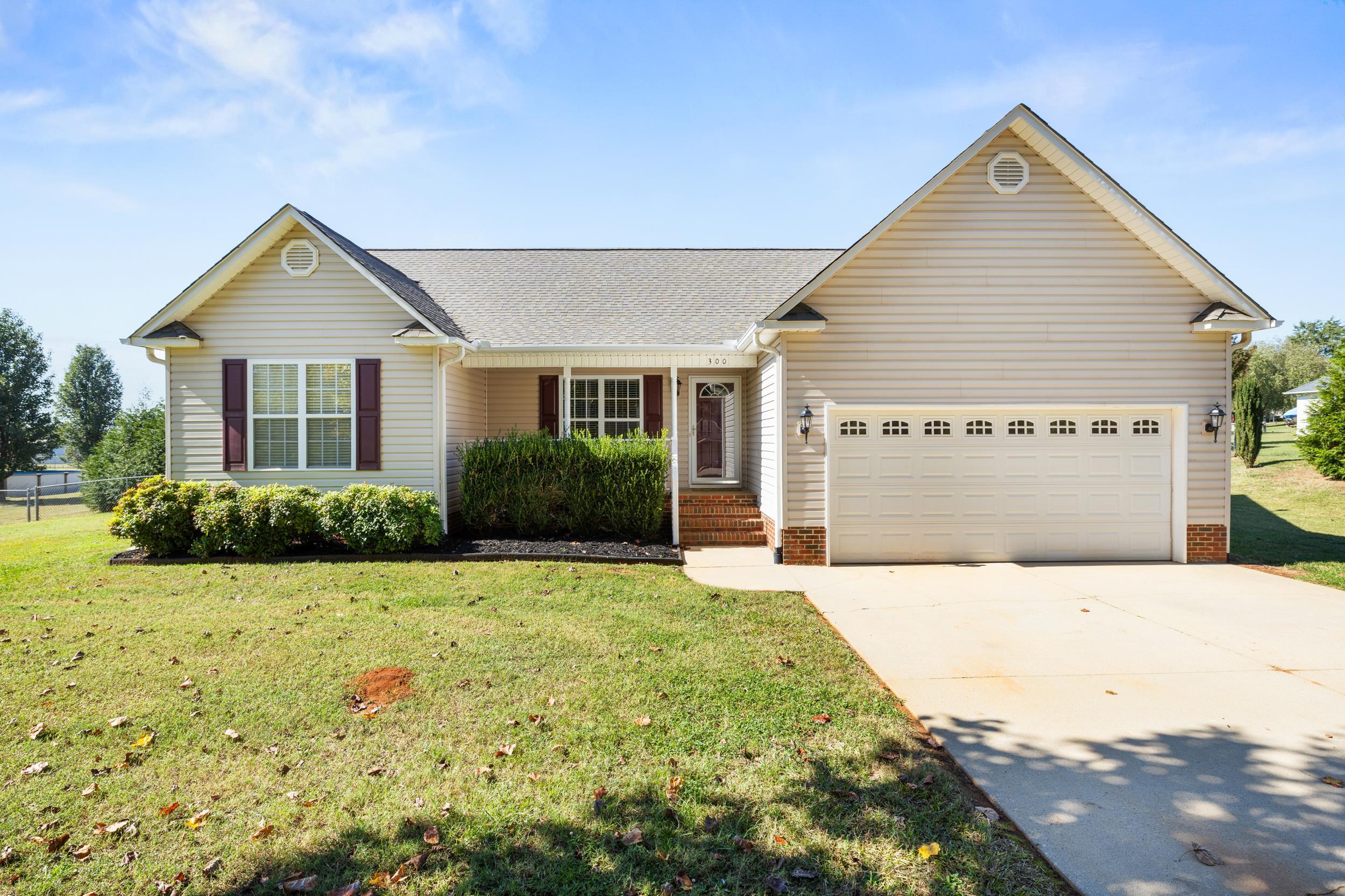 300 Cunningham Road Property Photo 1