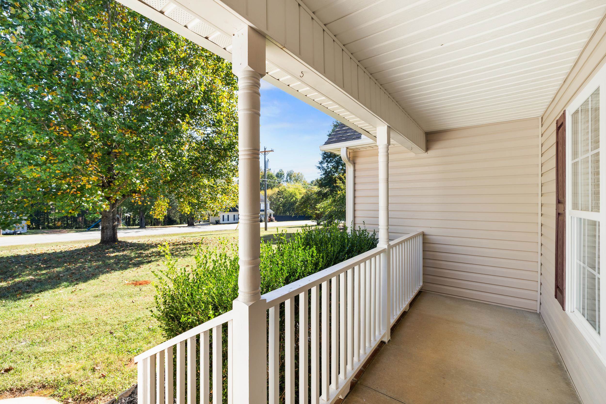 300 Cunningham Road Property Photo 2