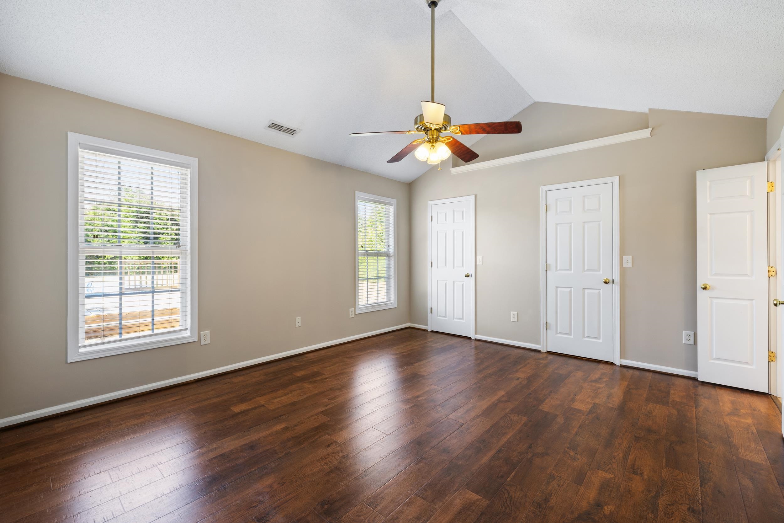 300 Cunningham Road Property Photo 13