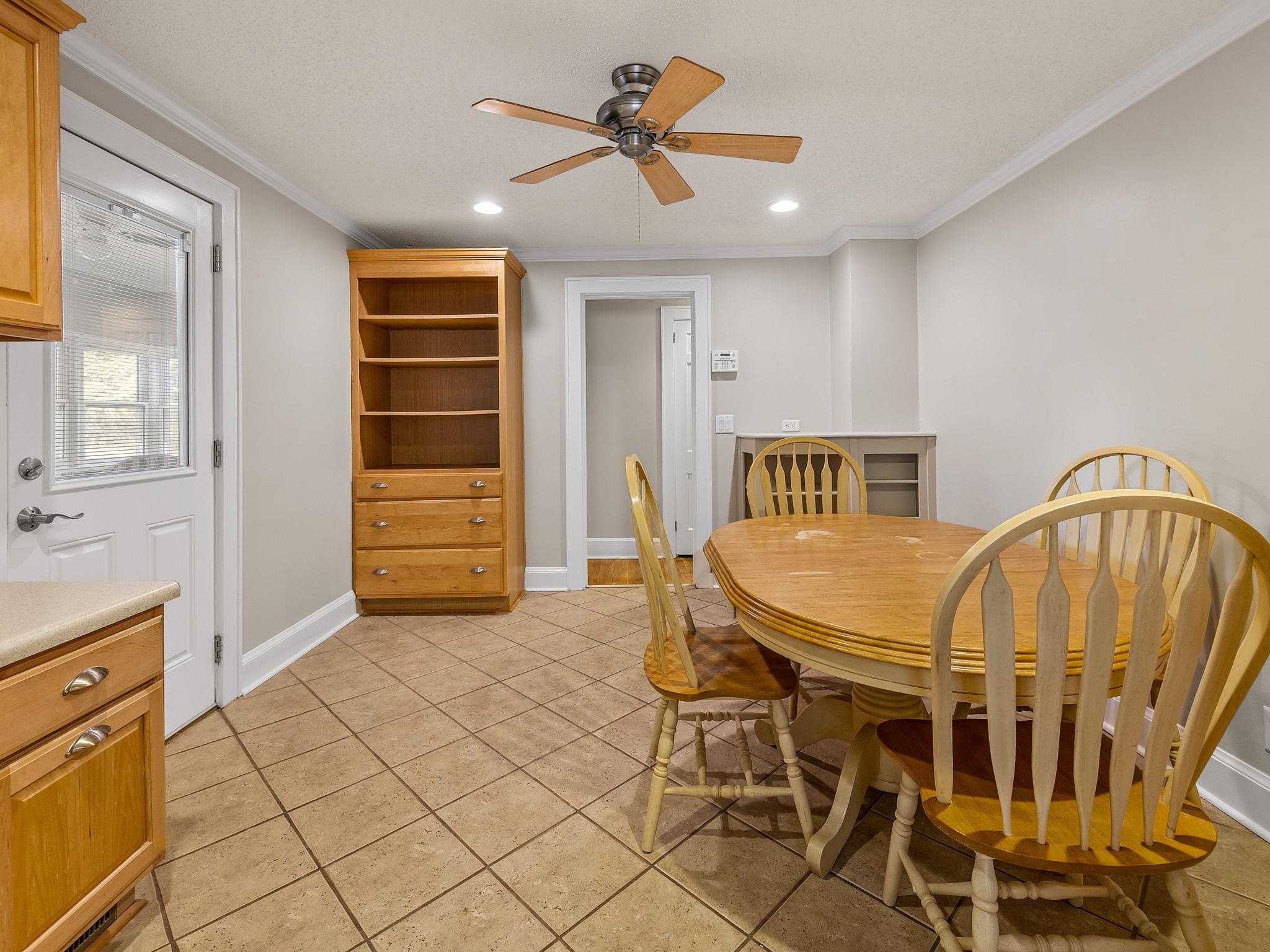 775 Dickson Road Property Photo 14