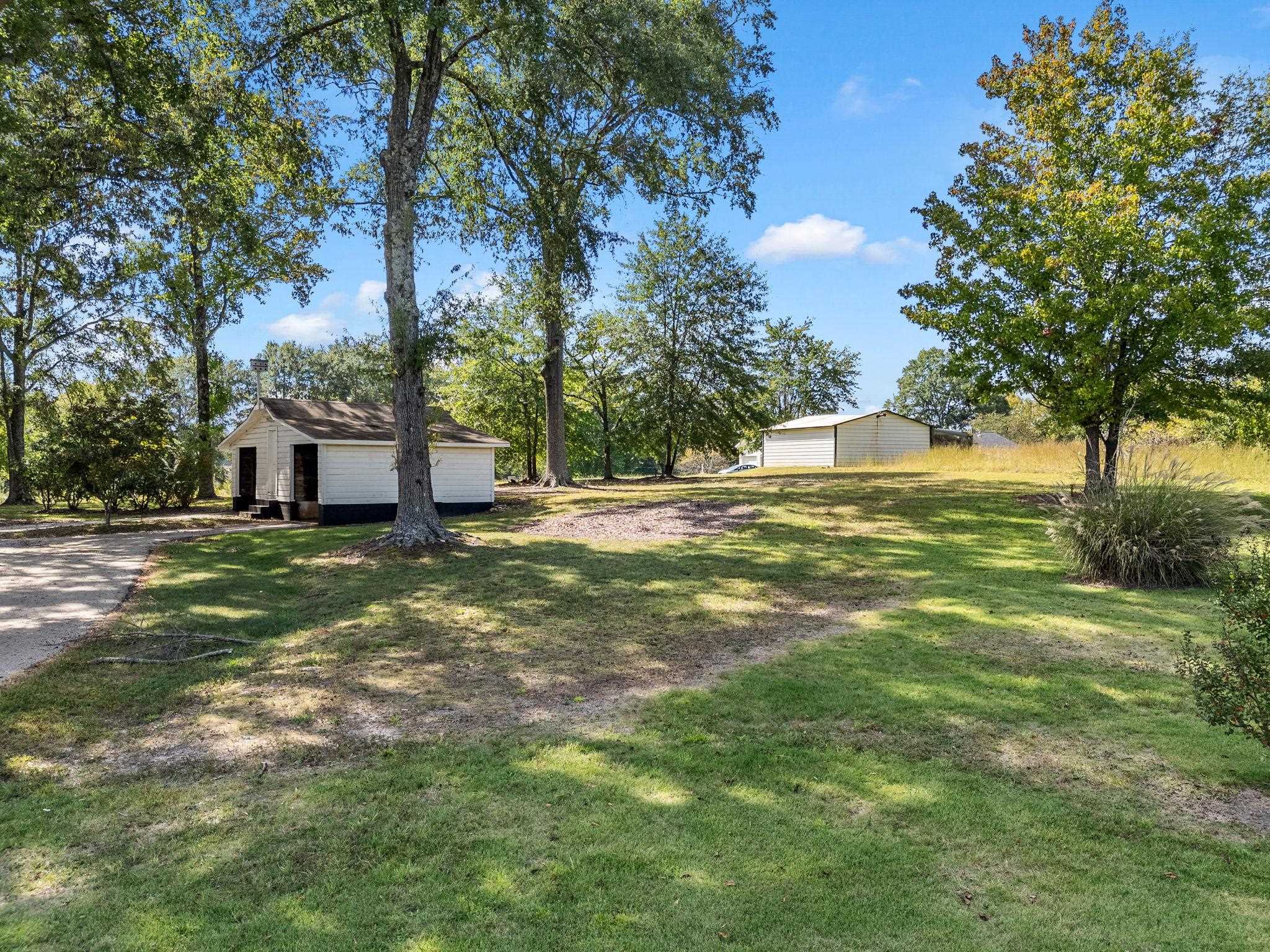 775 Dickson Road Property Photo 39