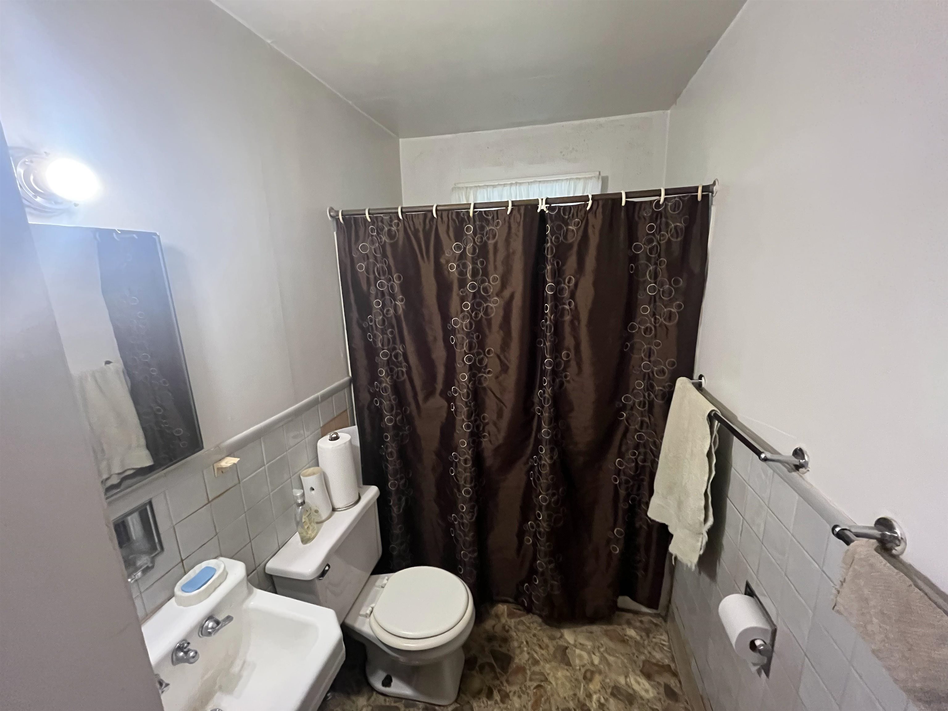 139 Anthony St Property Photo 12