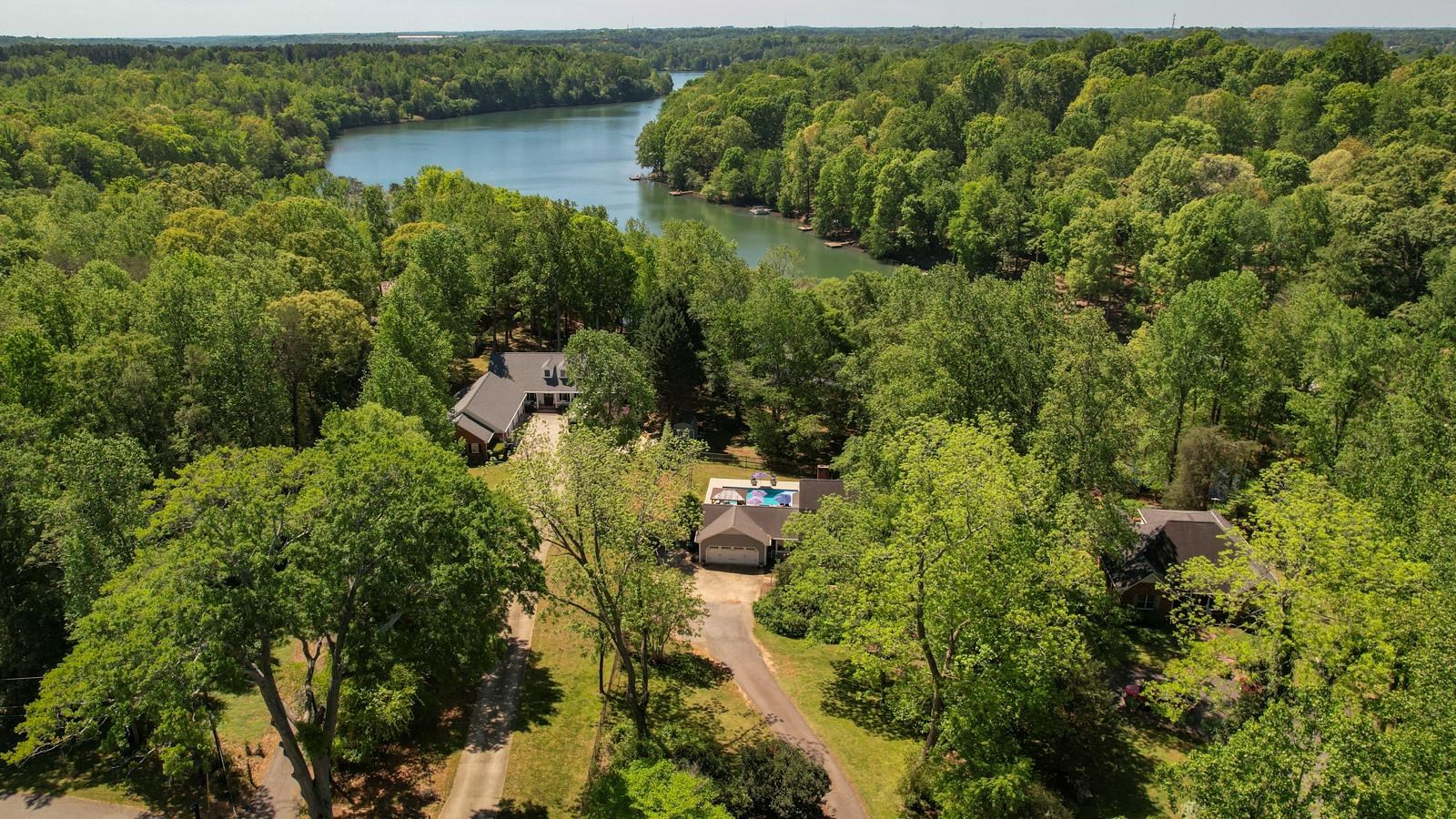 102 Hickory Hollow Drive Property Photo 46