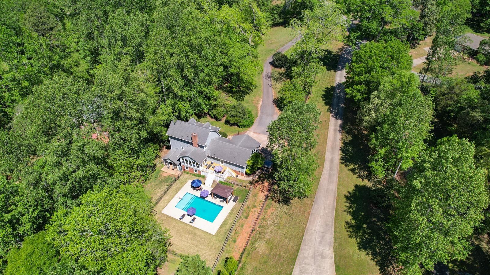 102 Hickory Hollow Drive Property Photo 48