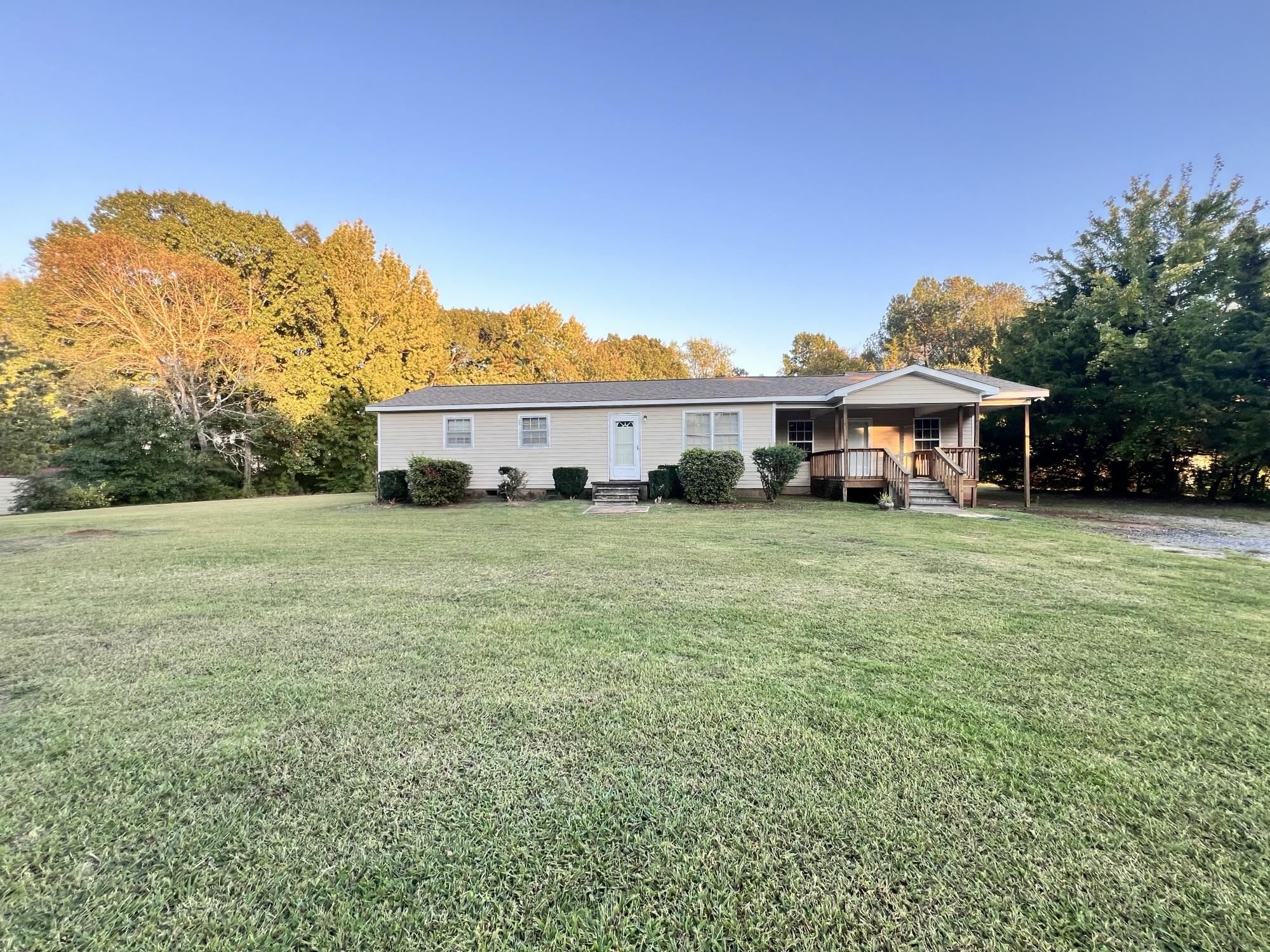 216 Imperial Drive Property Photo 1