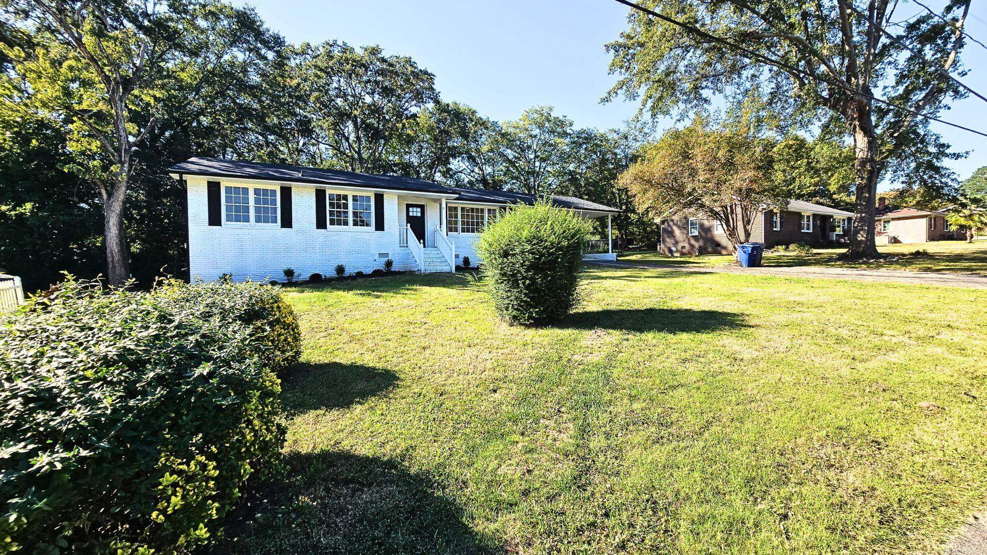 120 Winton Court Property Photo 4