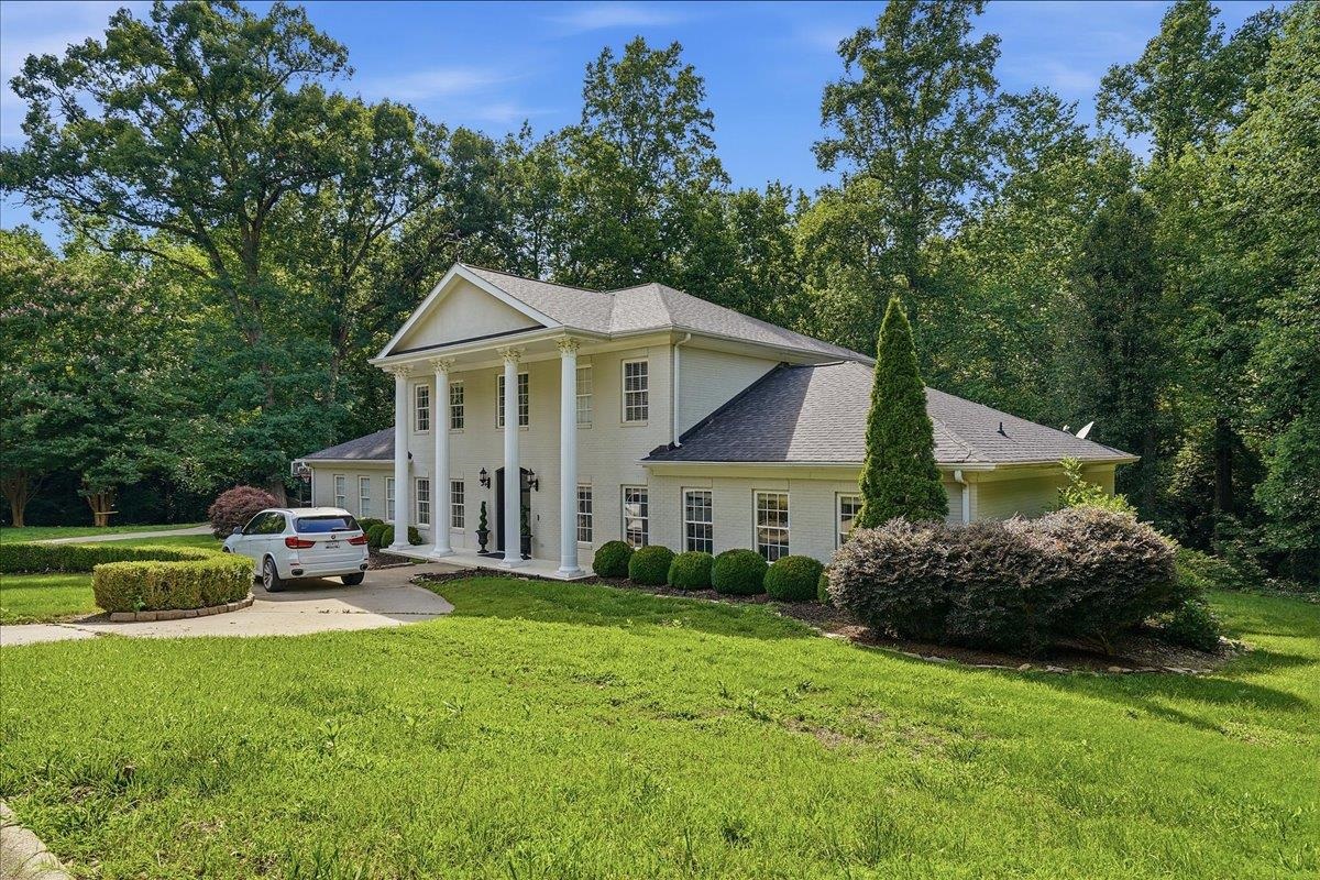 104 Paris Glen Way Property Photo 3