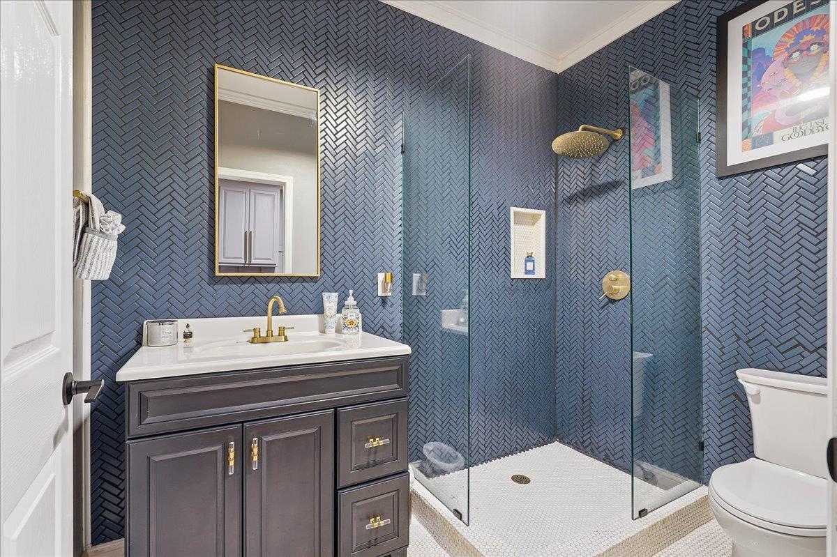 104 Paris Glen Way Property Photo 14
