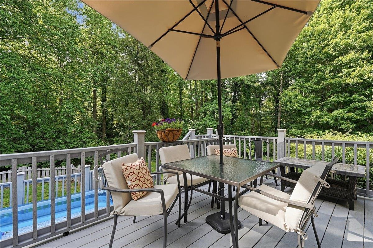 104 Paris Glen Way Property Photo 31