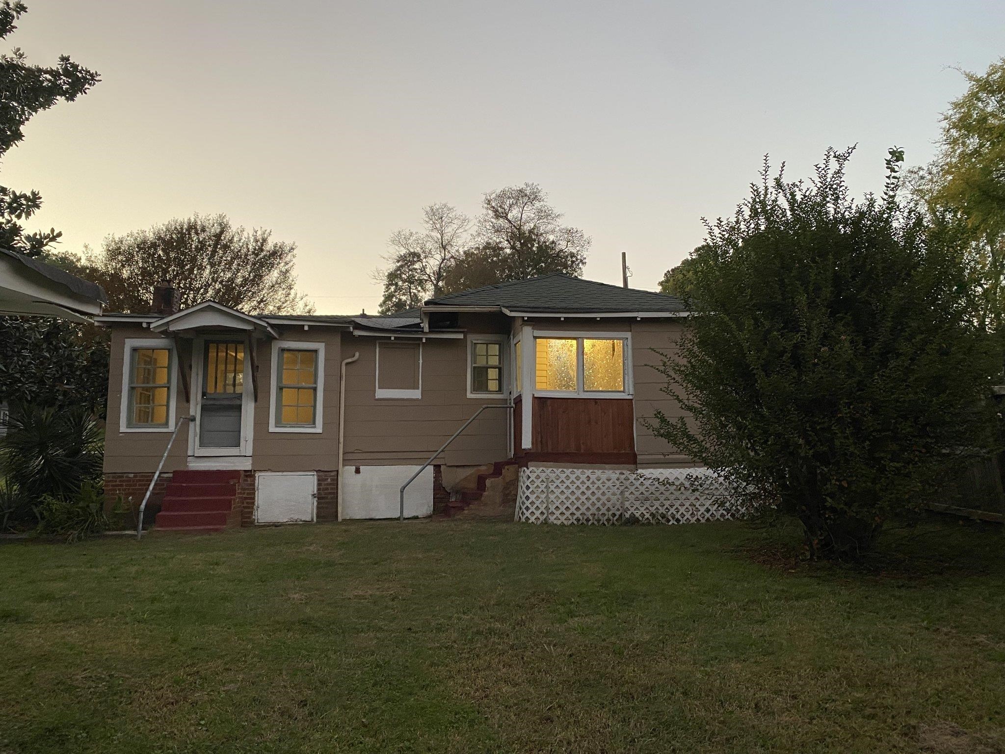 907 S Johnson Street Property Photo 14