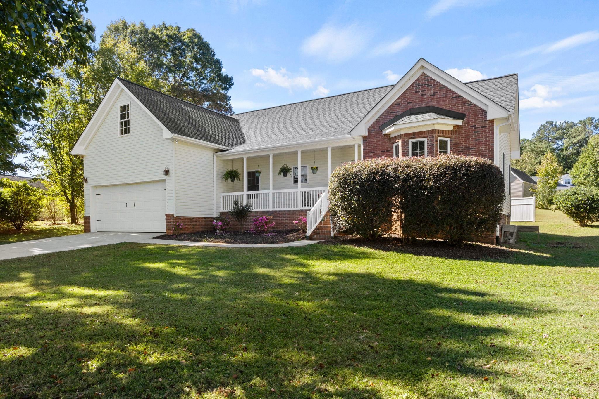 111 Quartermein Court Property Photo 2