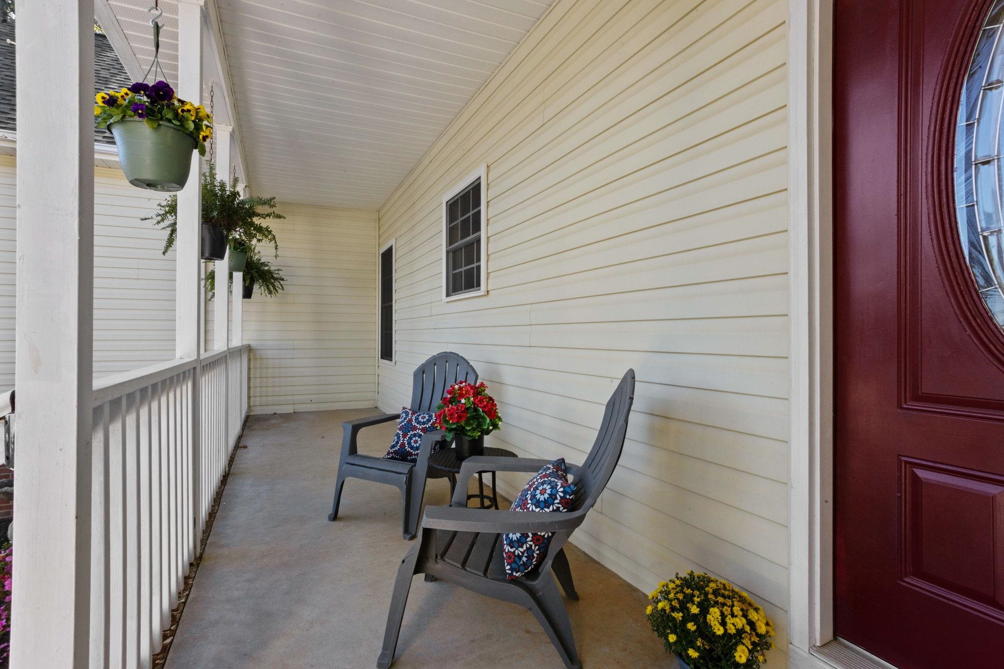 111 Quartermein Court Property Photo 4