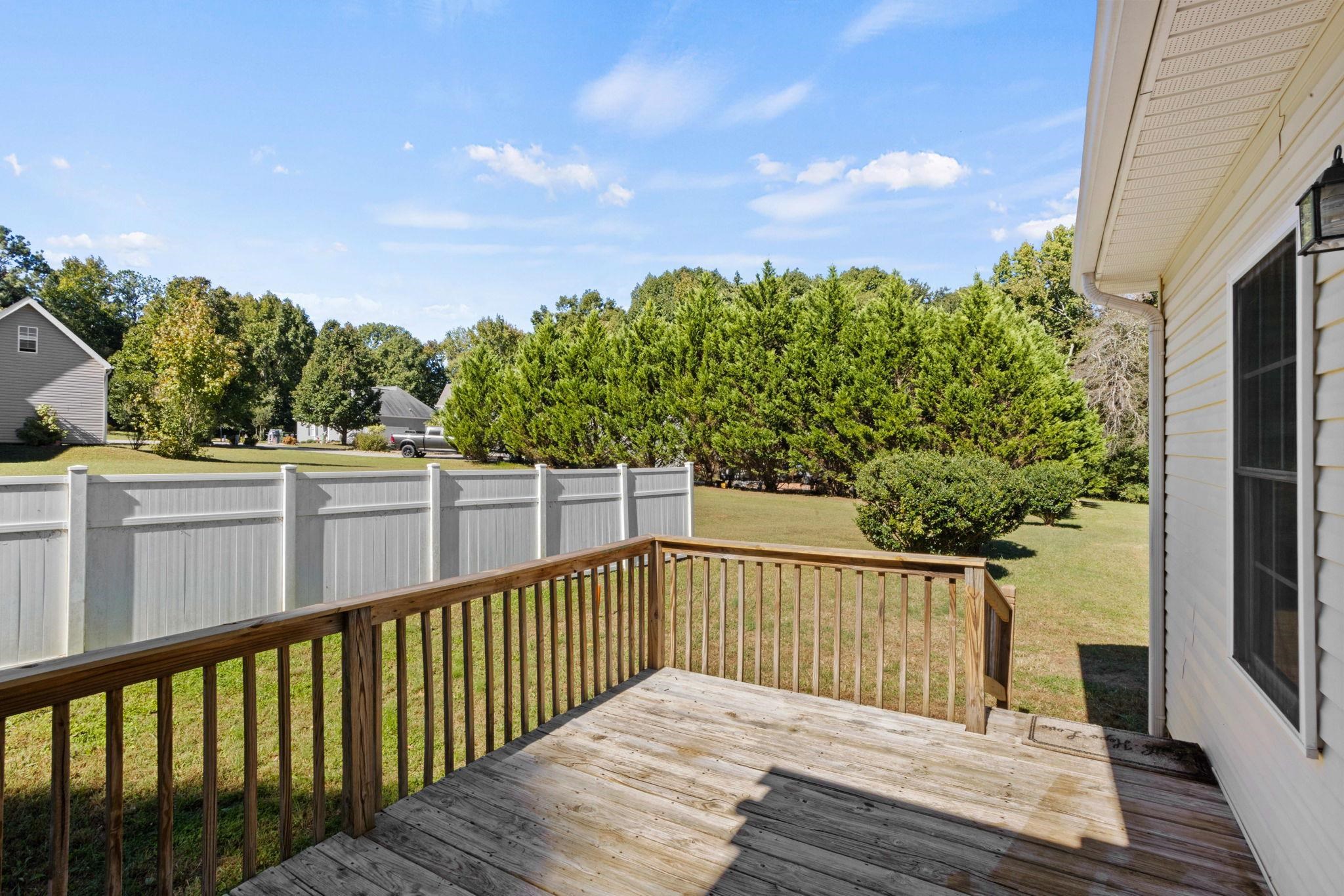 111 Quartermein Court Property Photo 26
