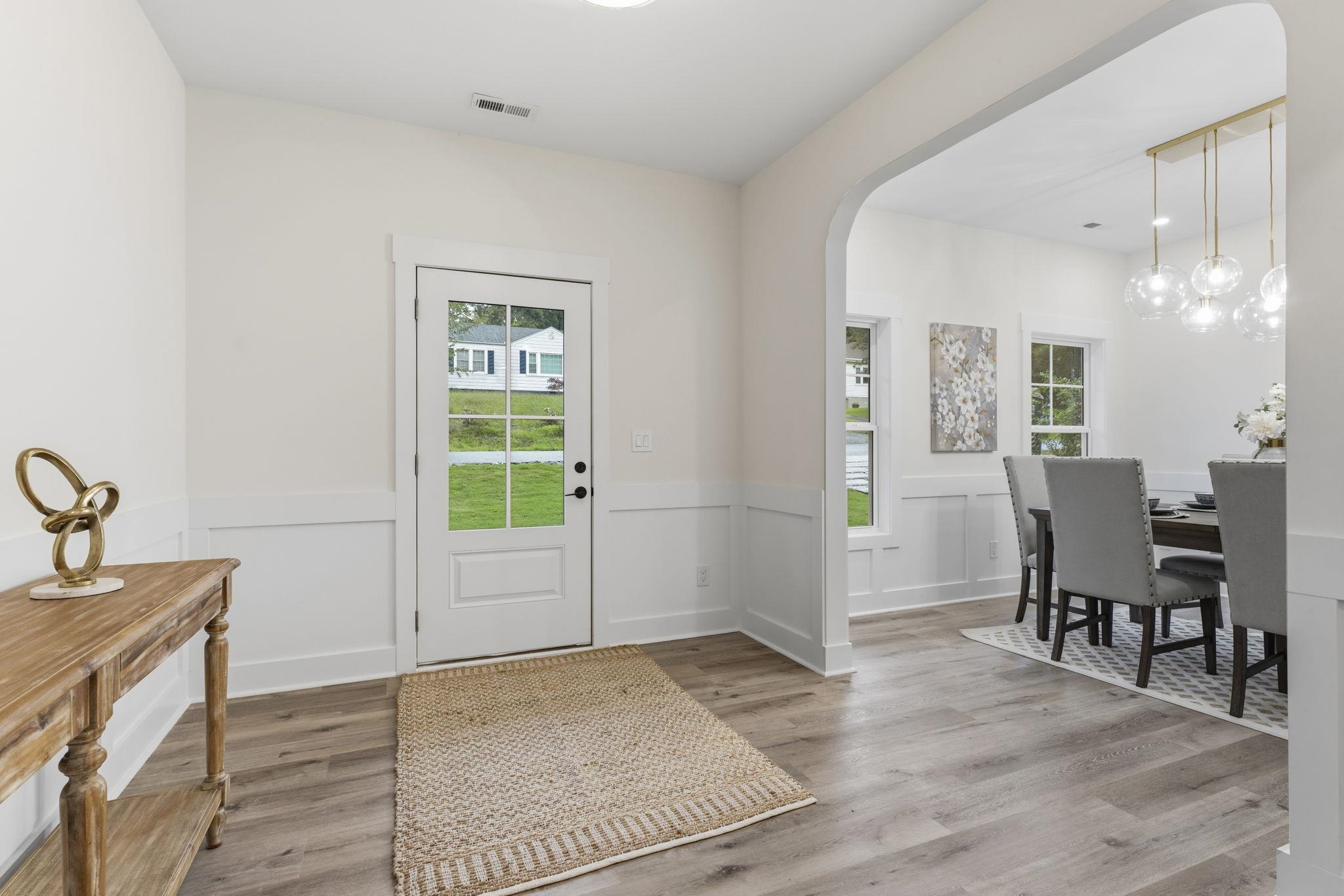 206 Princeton Avenue Property Photo 4