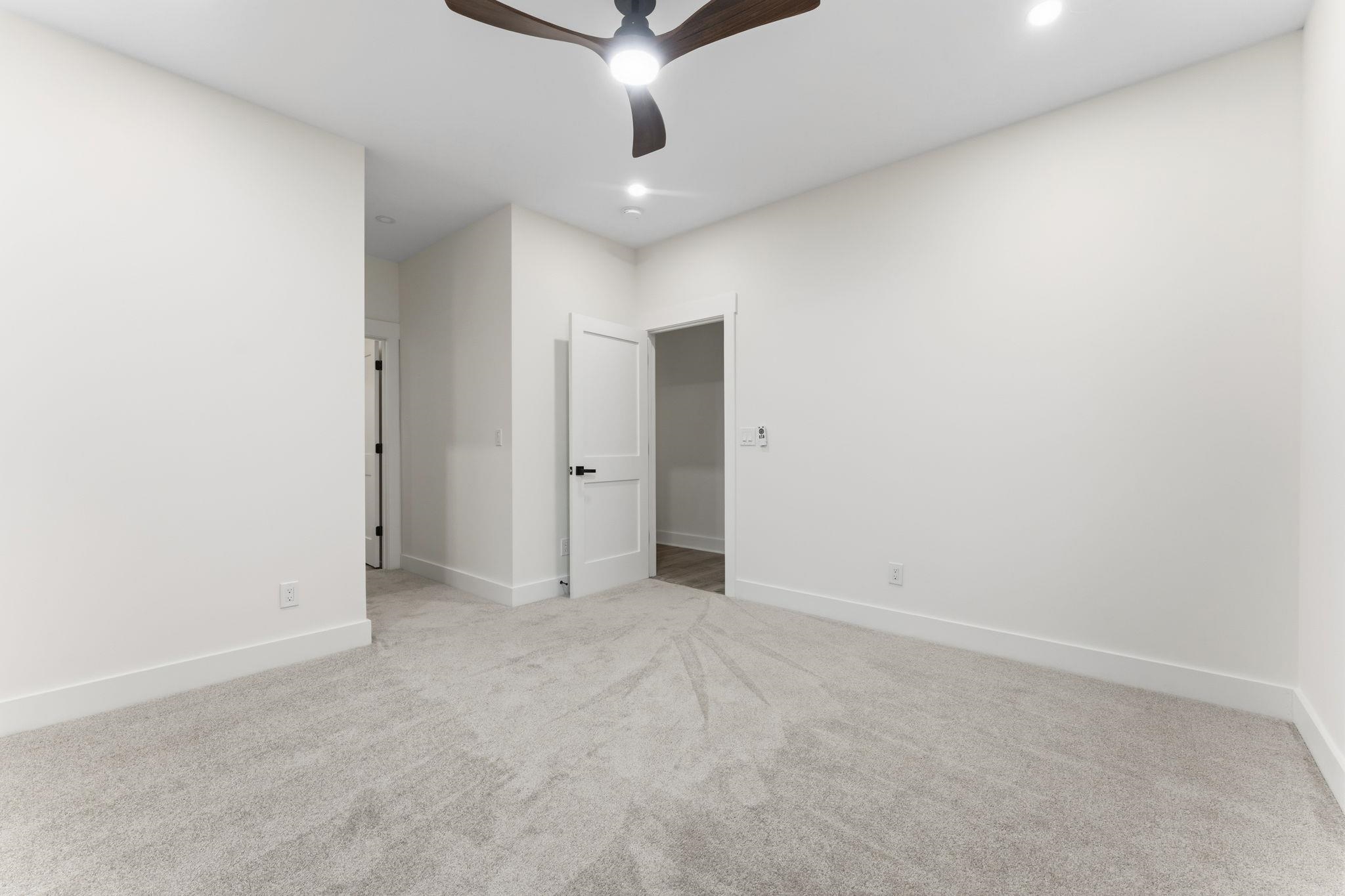 206 Princeton Avenue Property Photo 32