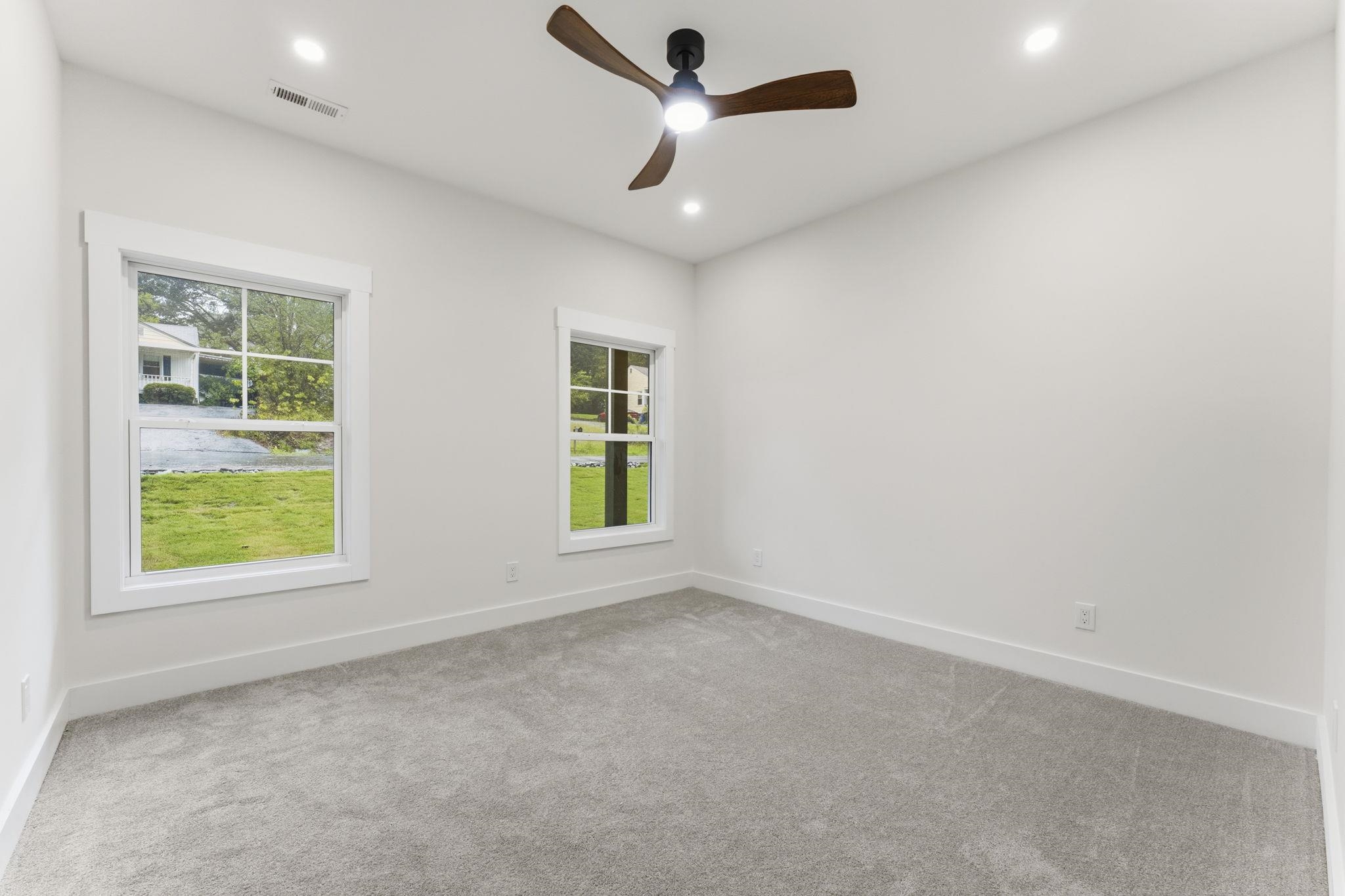 206 Princeton Avenue Property Photo 36