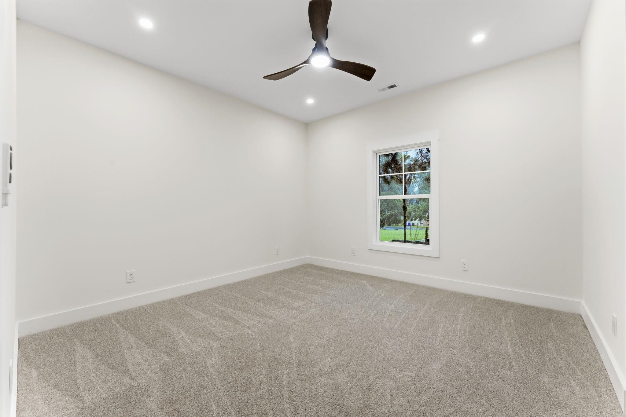 206 Princeton Avenue Property Photo 37